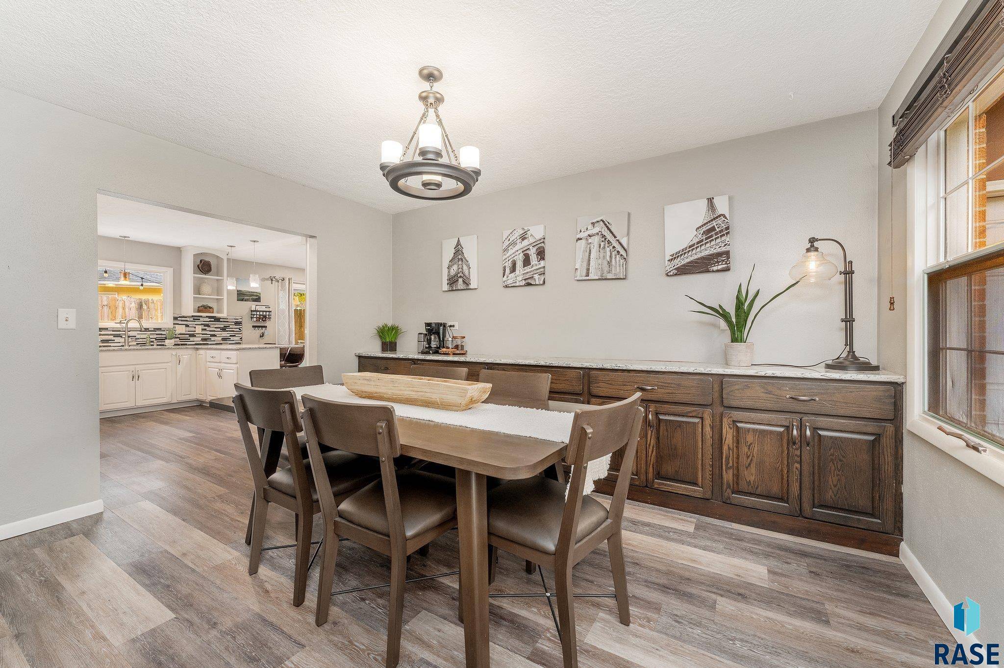Sioux Falls, SD 57105,2601 W Oak St