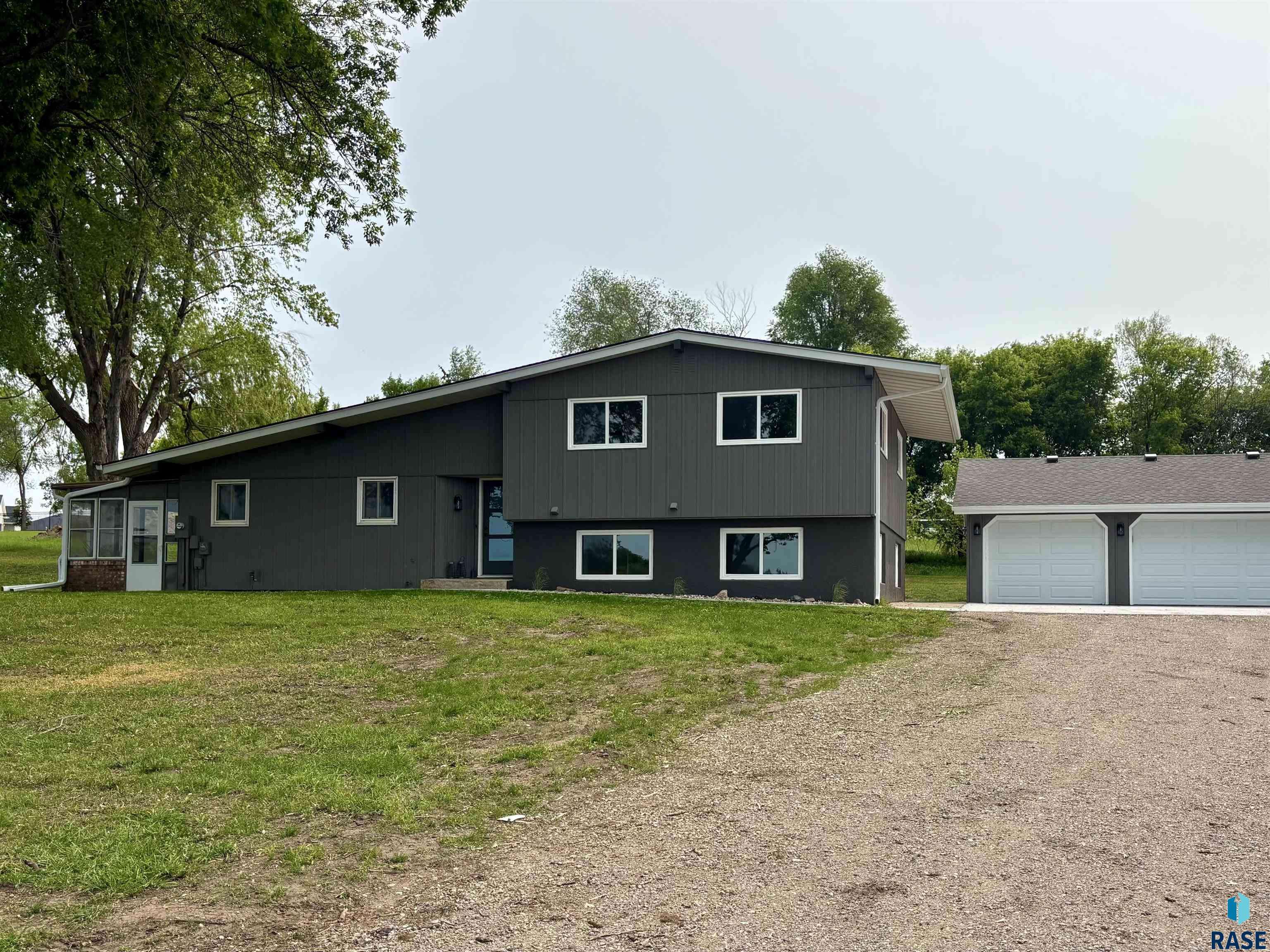 Sioux Falls, SD 57110,1000 N Six Mile Rd