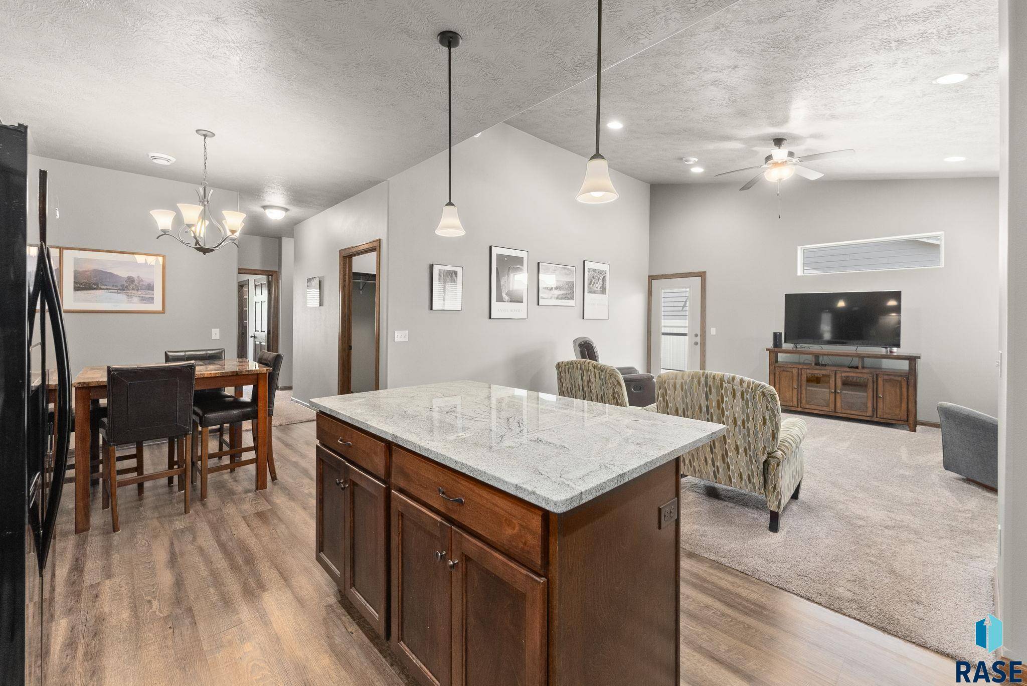 Sioux Falls, SD 57108,4416 W Townsley Pl