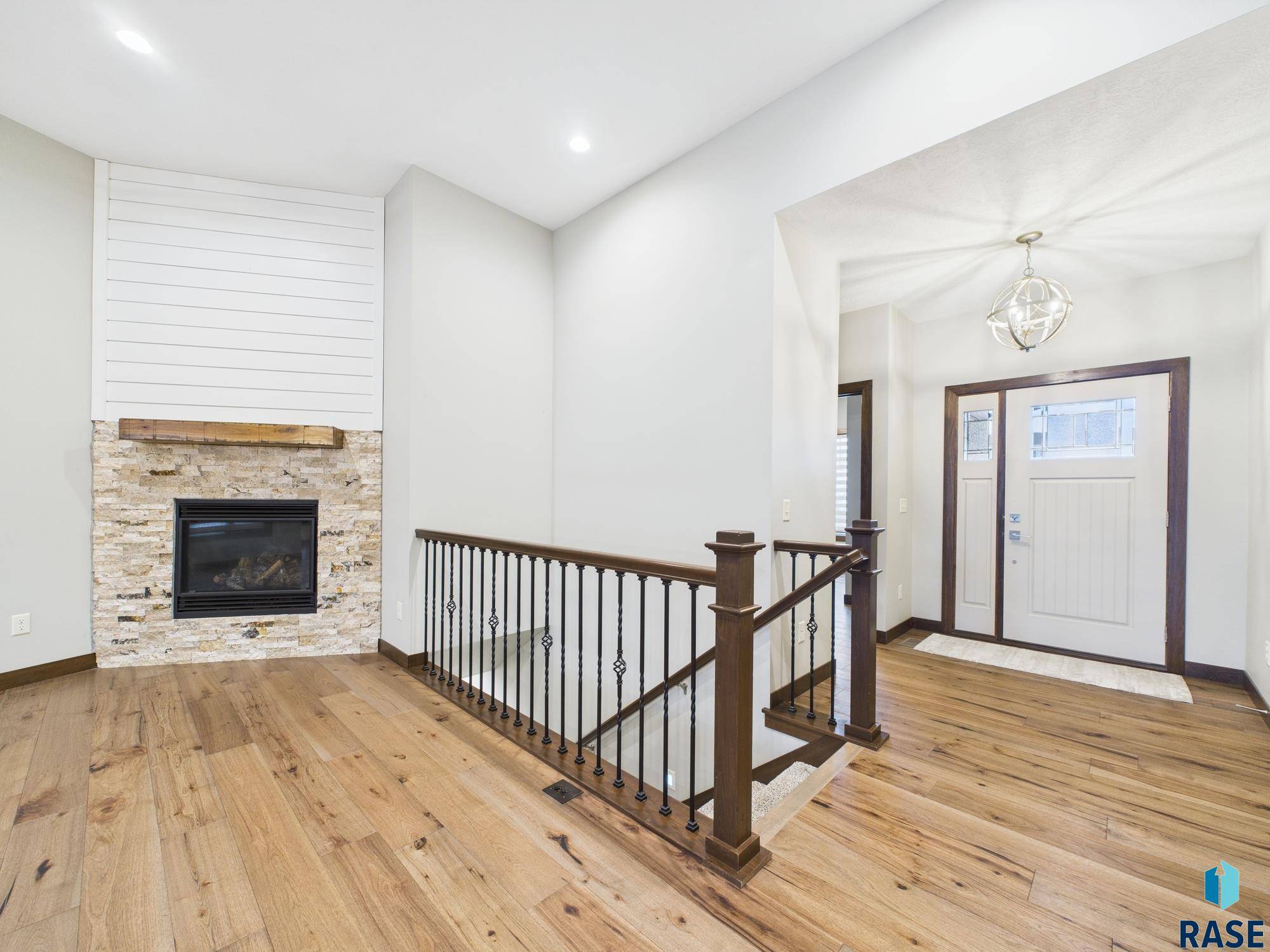 Sioux Falls, SD 57110,5107 E Cattail Dr