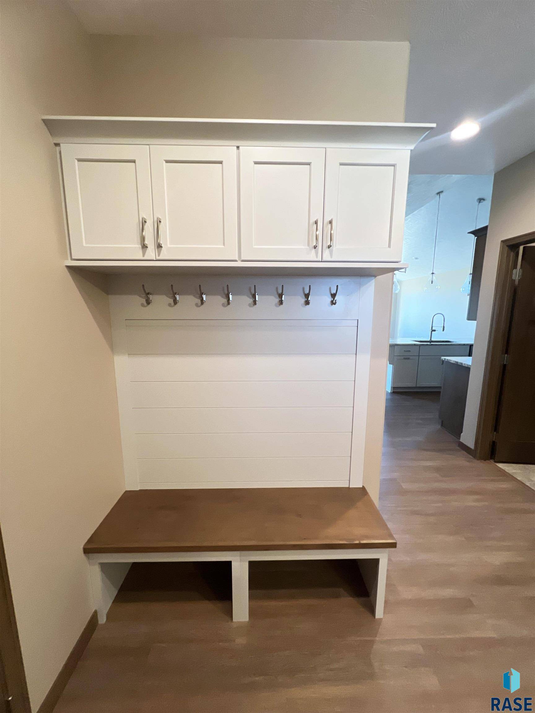 Sioux Falls, SD 57108,5932 S Spirea Ave