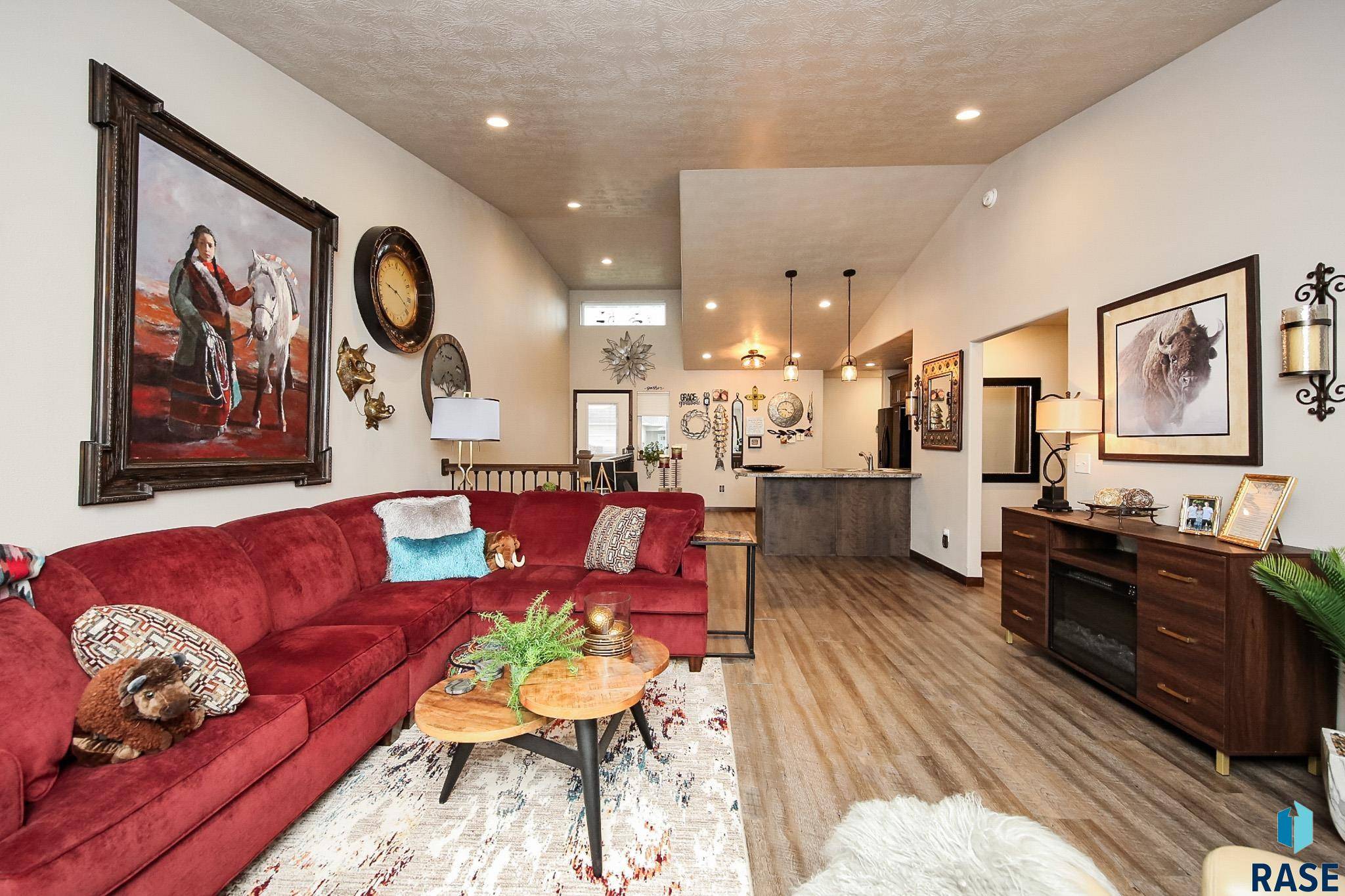Brandon, SD 57005,2720 E Sunburst Dr