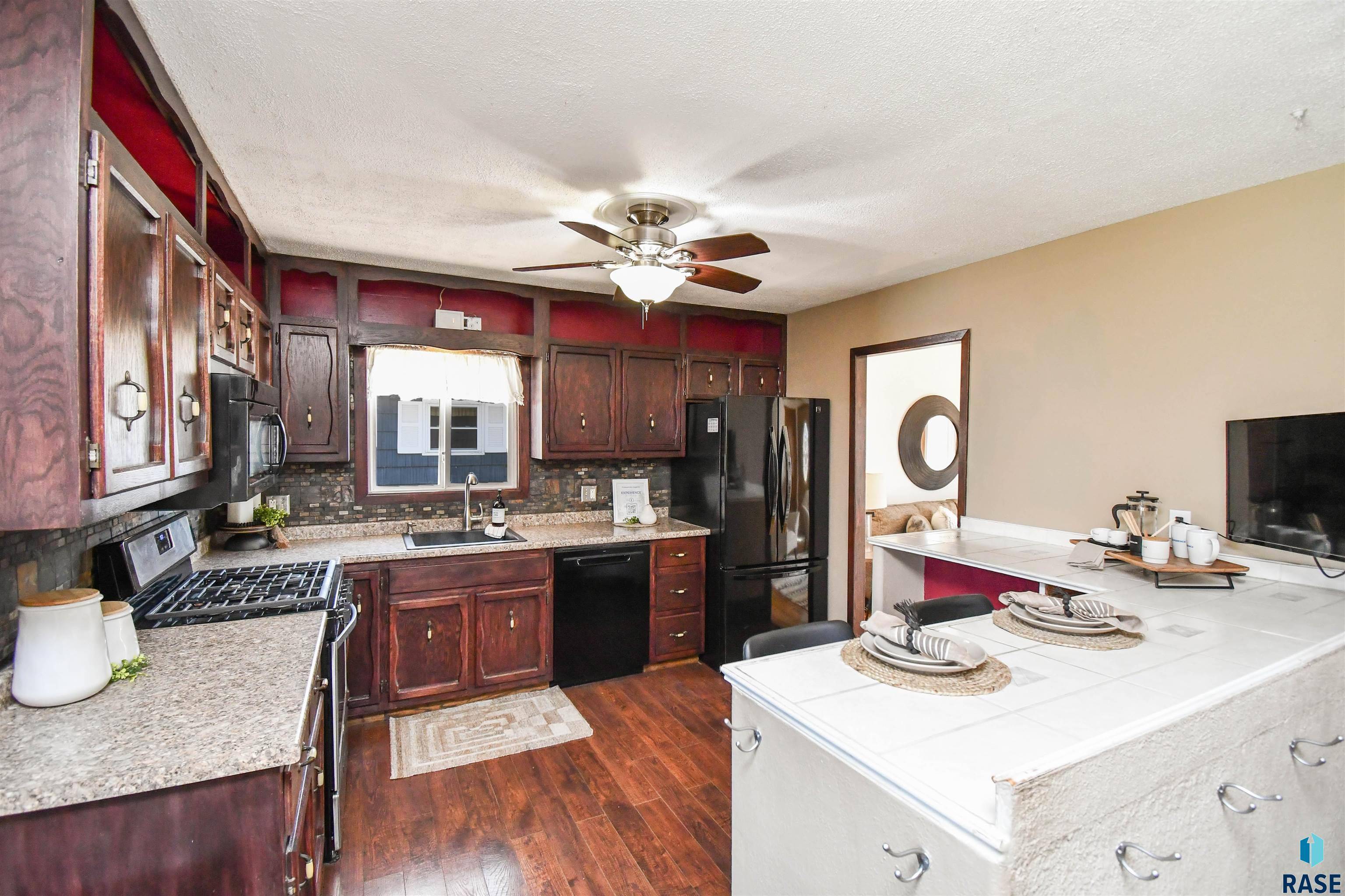 Sioux Falls, SD 57103,2500 E 19th St
