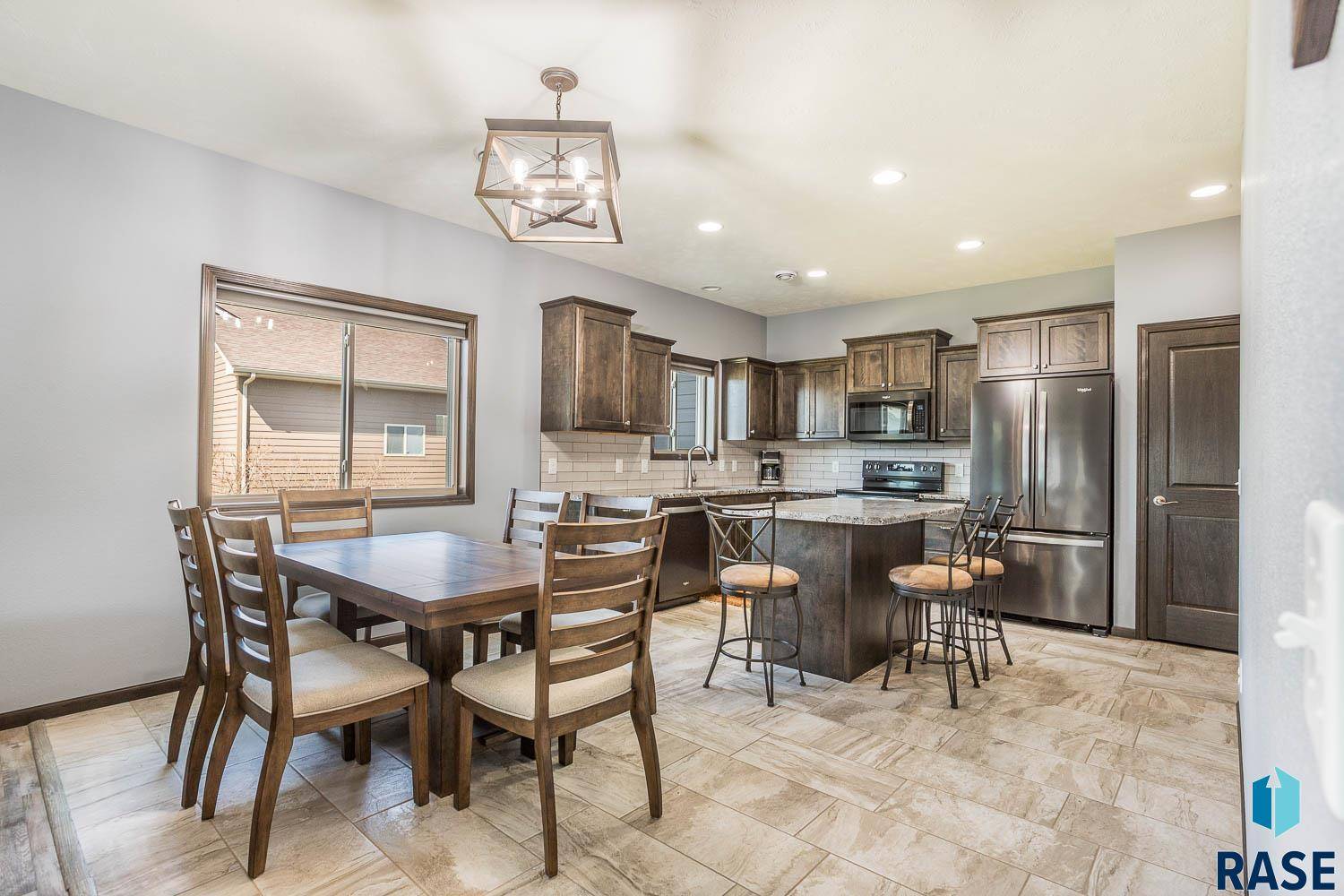 Sioux Falls, SD 57108,5409 S Woodsedge Trl