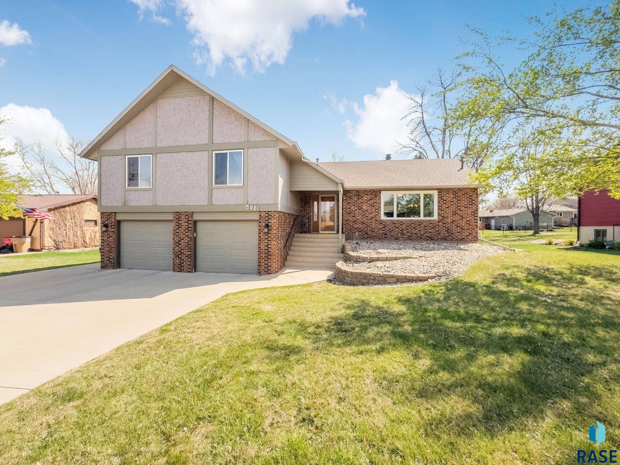 Sioux Falls, SD 57106,5901 W 27th St