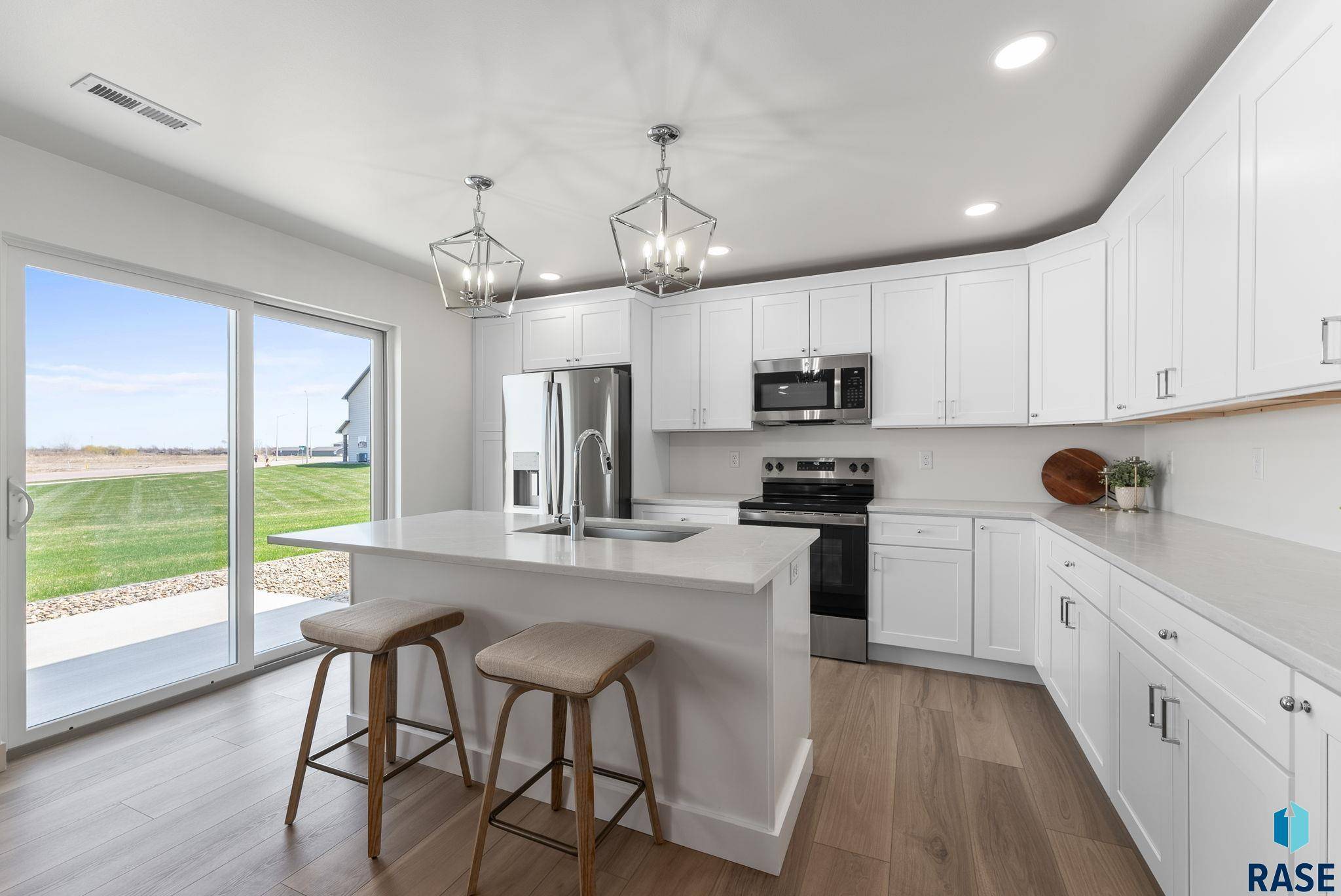 Harrisburg, SD 57032,542 Harper Cir