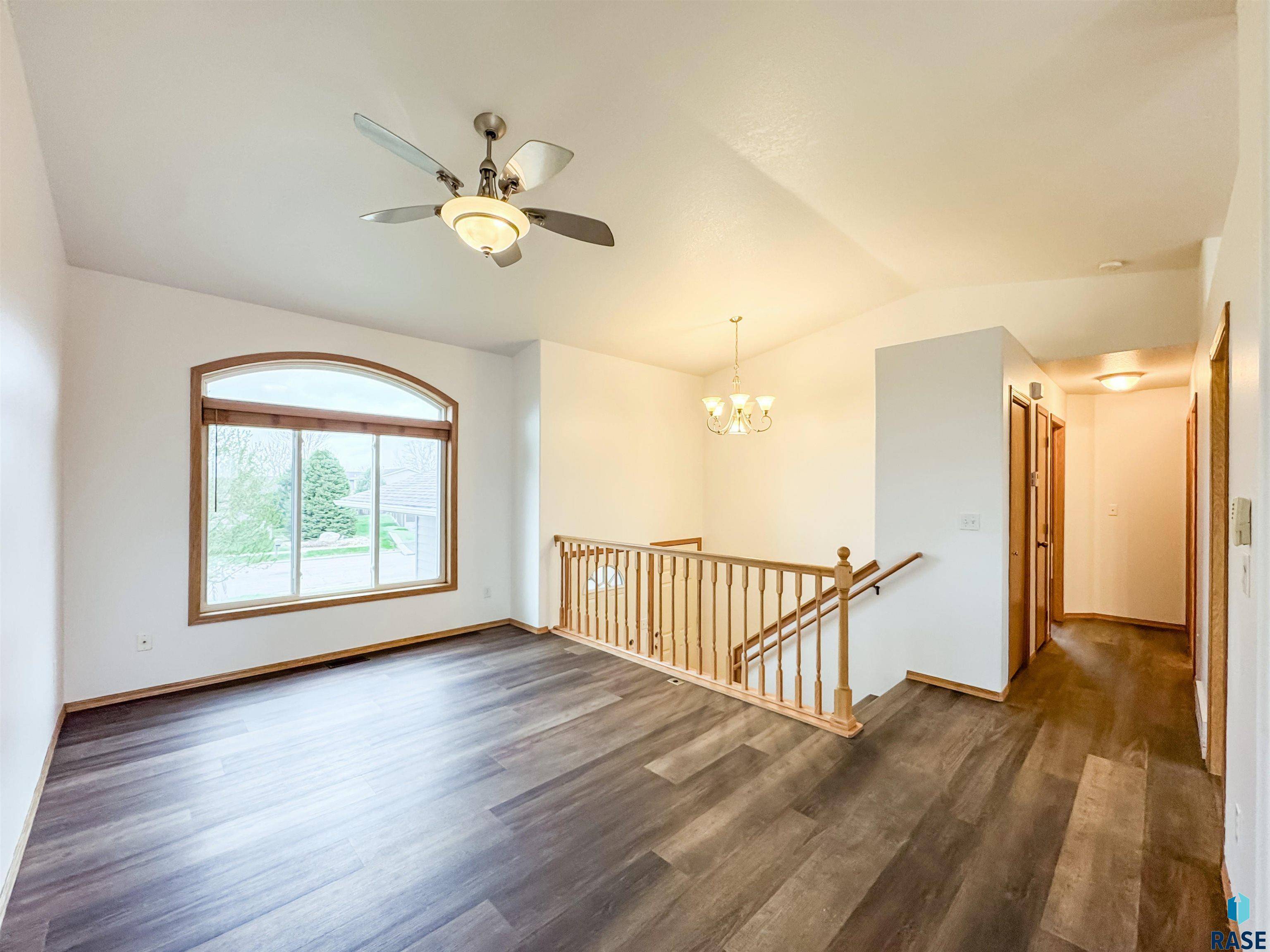 Harrisburg, SD 57032,703 Almond Ave