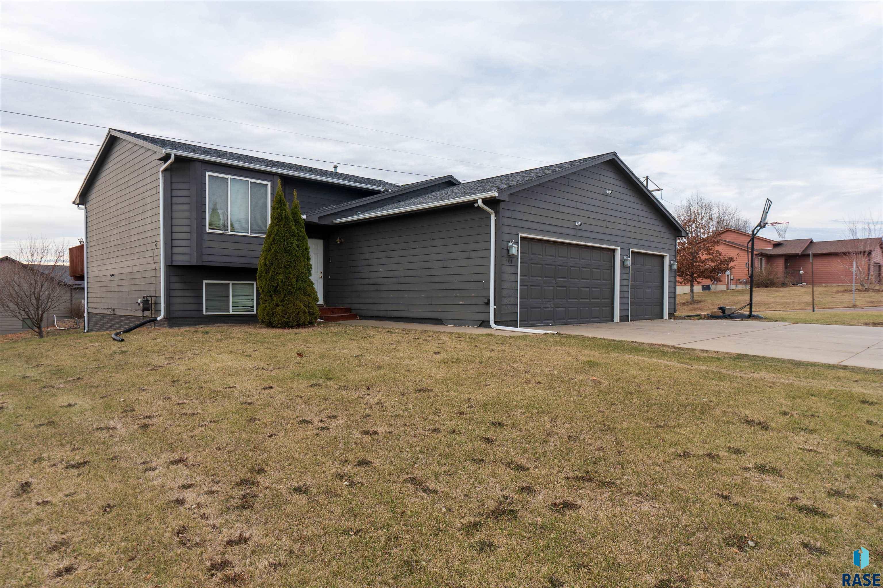 Sioux Falls, SD 57110,101 S Foss Ave