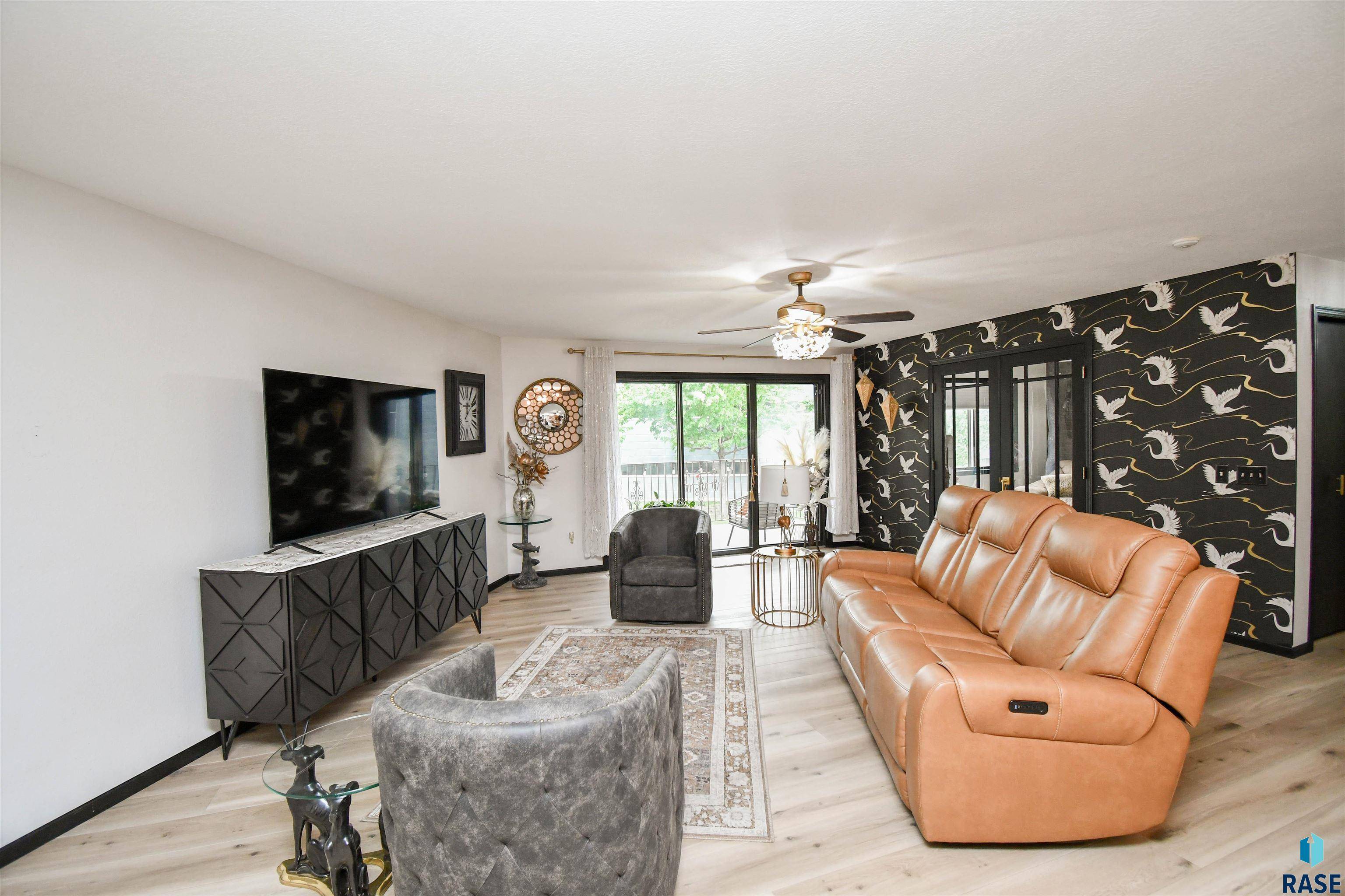 Sioux Falls, SD 57106,4605 W Custer Ln #205