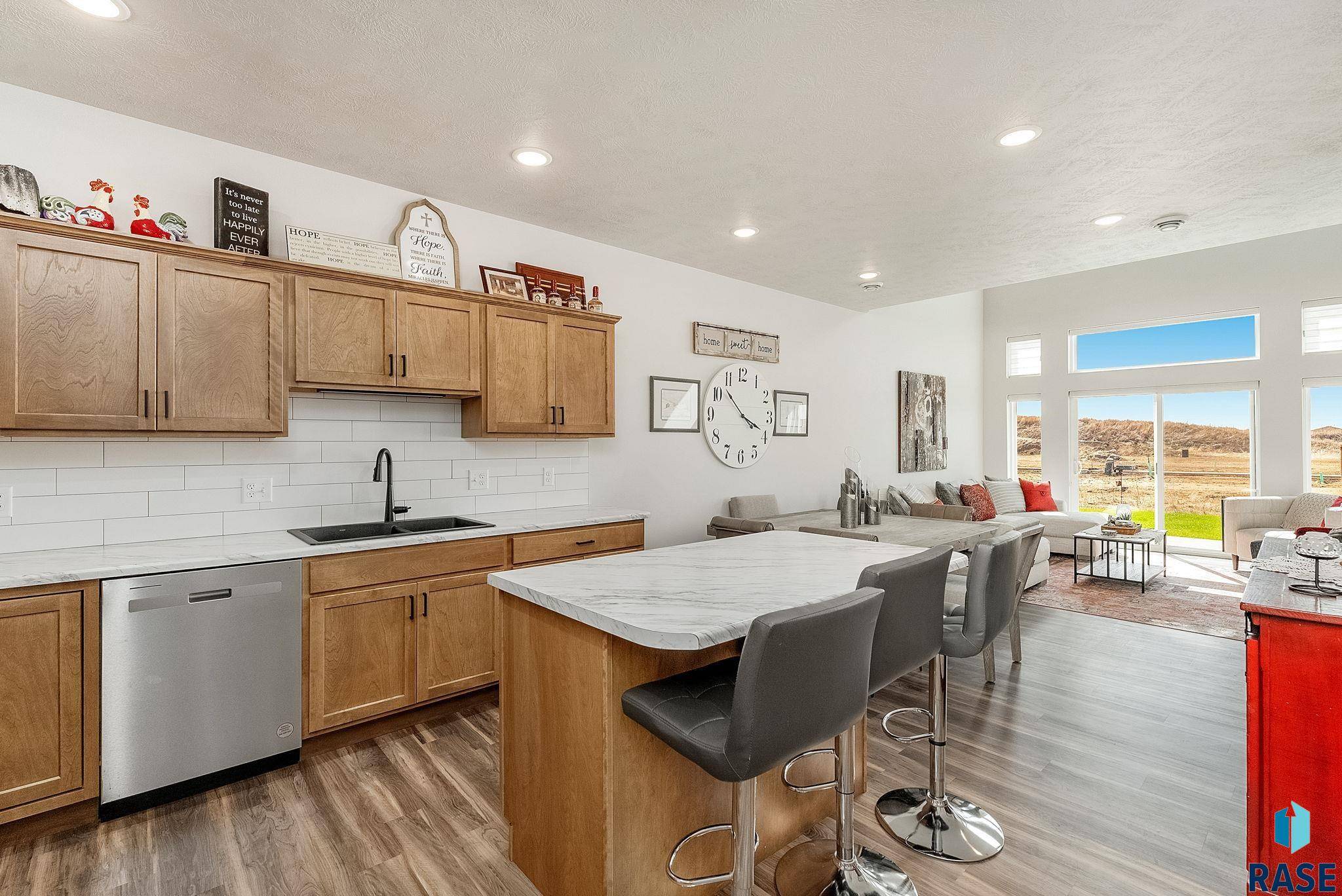 Sioux Falls, SD 57106,3505 S Chalice Pl