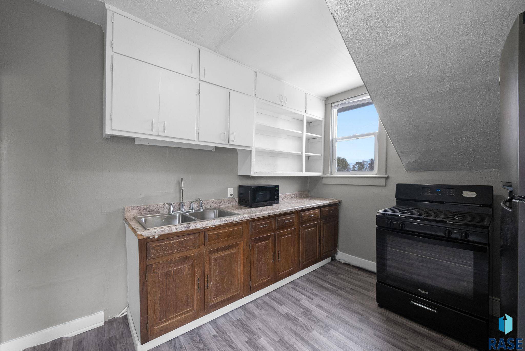 Sioux Falls, SD 57103,116 N Van Eps Ave