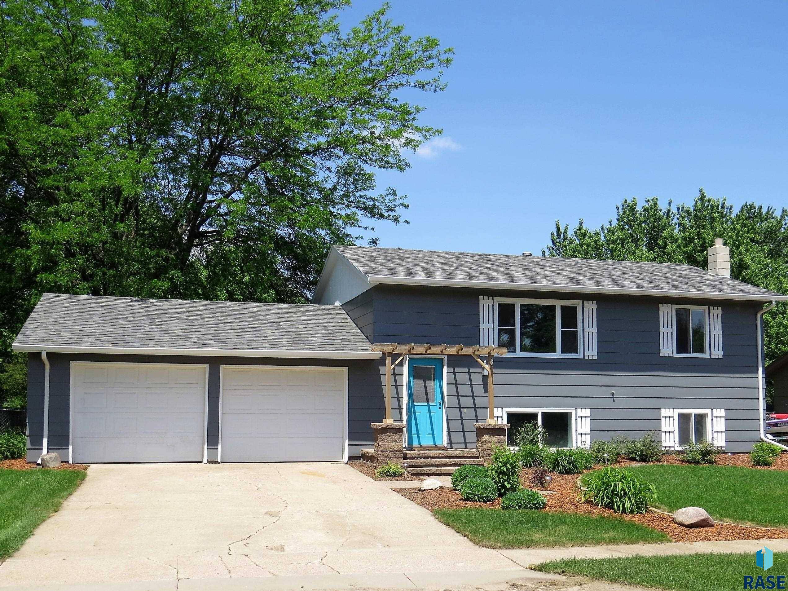 Sioux Falls, SD 57106,6212 W Cheyenne Dr