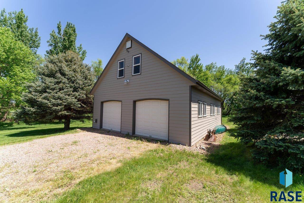Garretson, SD 57030,47604 255th St