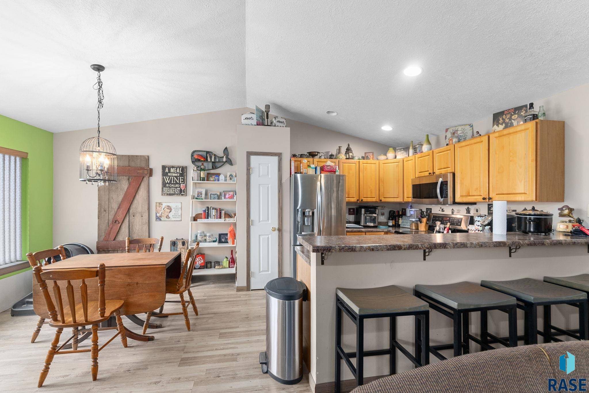 Sioux Falls, SD 57106,7039 W 56th St #4