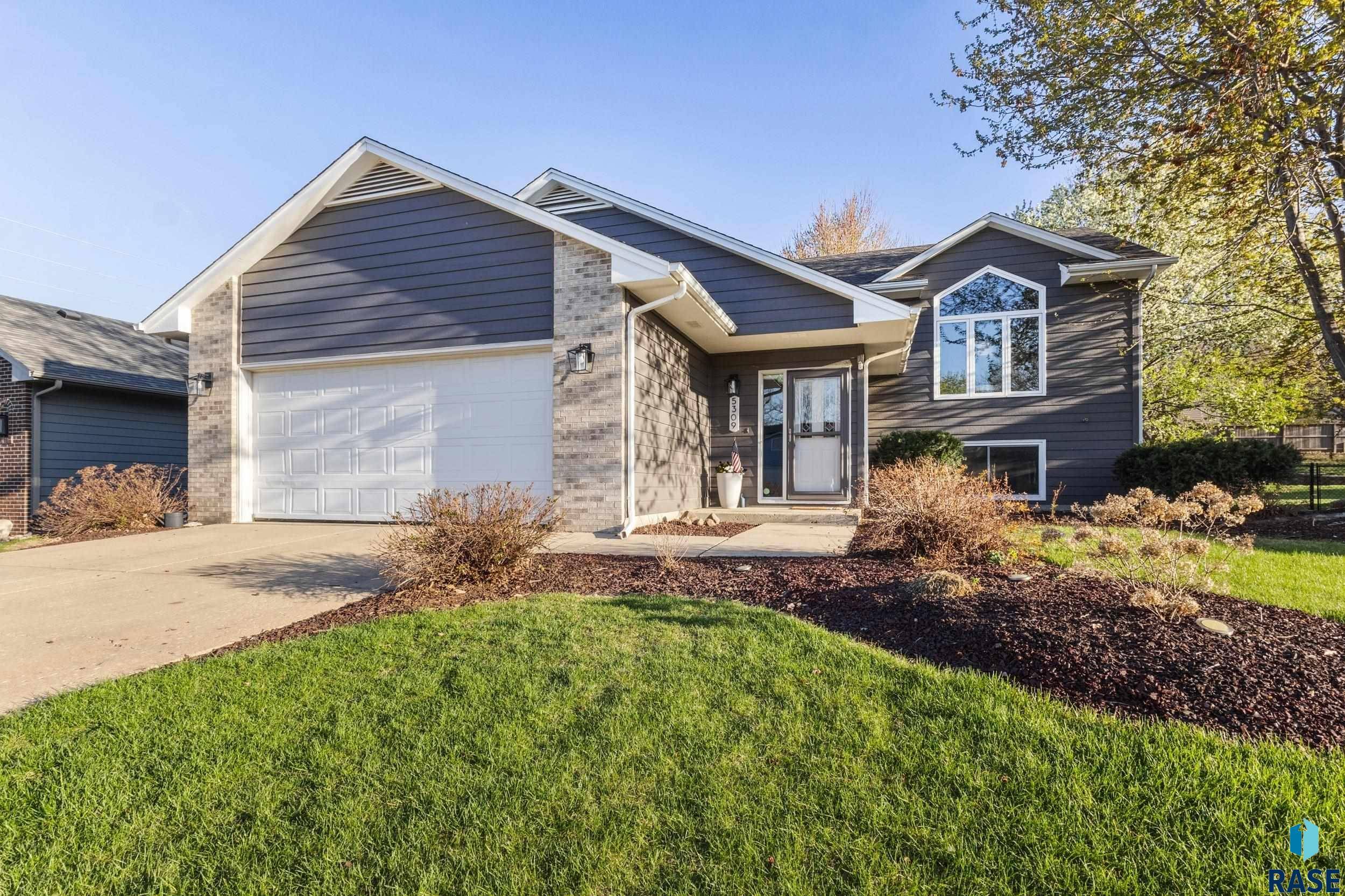 Sioux Falls, SD 57110,5309 E 28th St