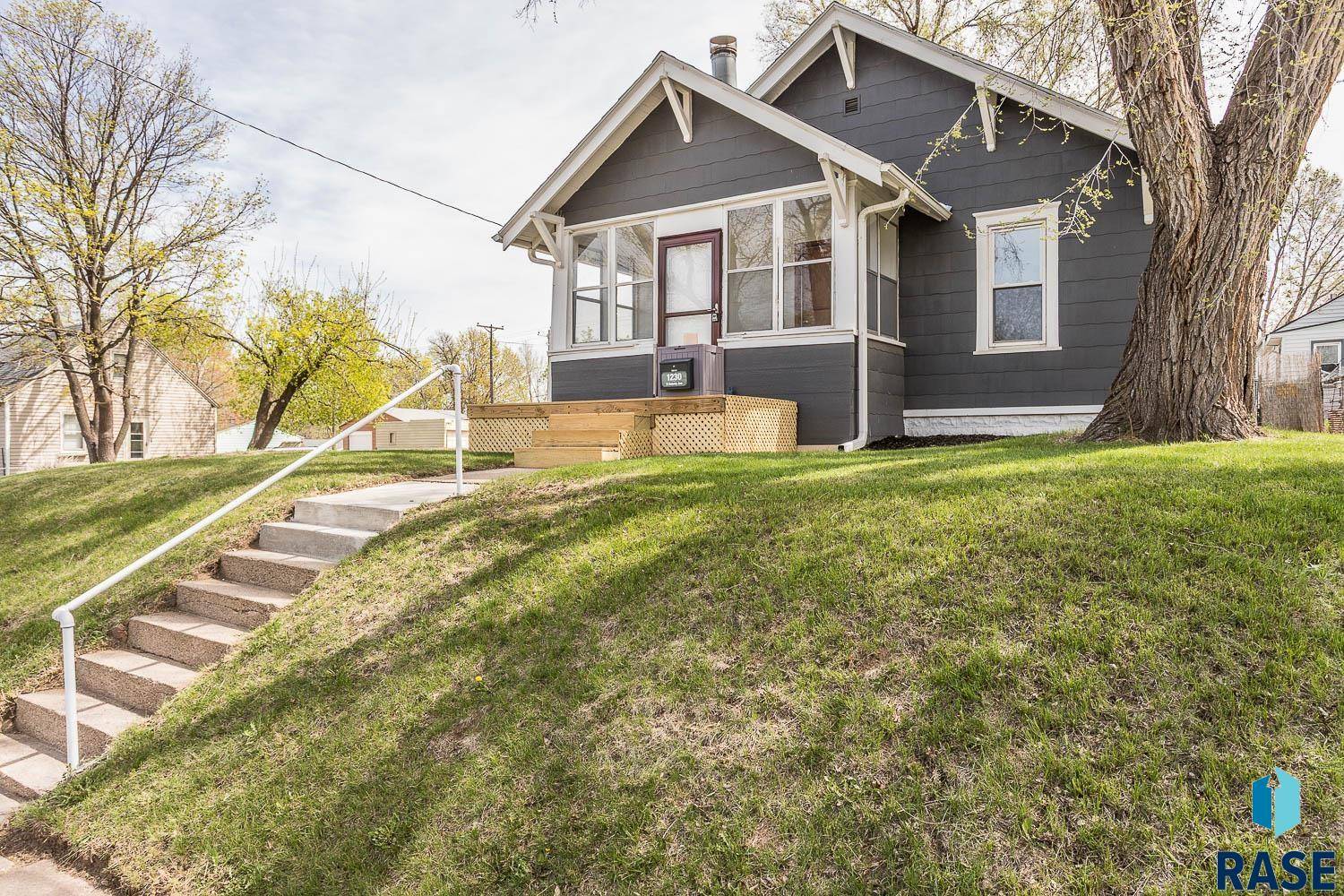 Sioux Falls, SD 57104,1230 N Dakota Ave