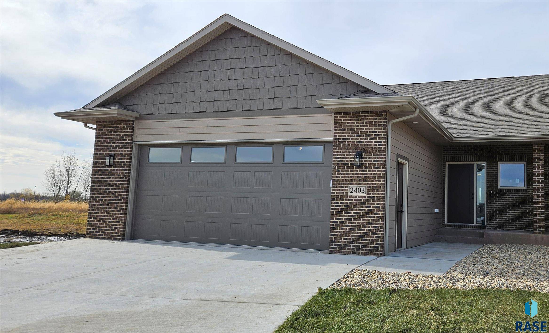 Sioux Falls, SD 57108,2403 E Joshua Cir