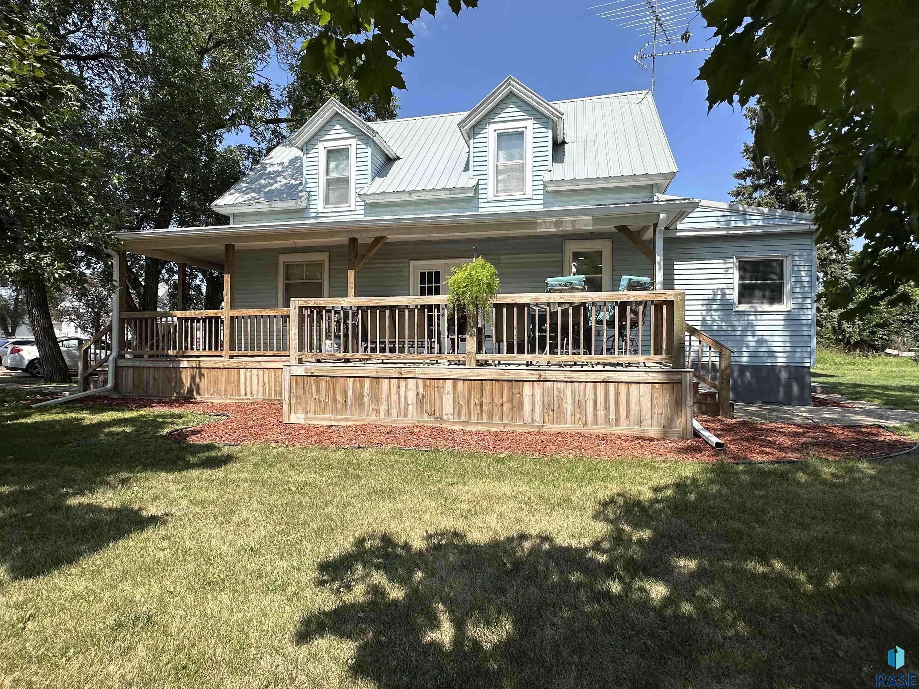 Menno, SD 57045,110 N Pearl St