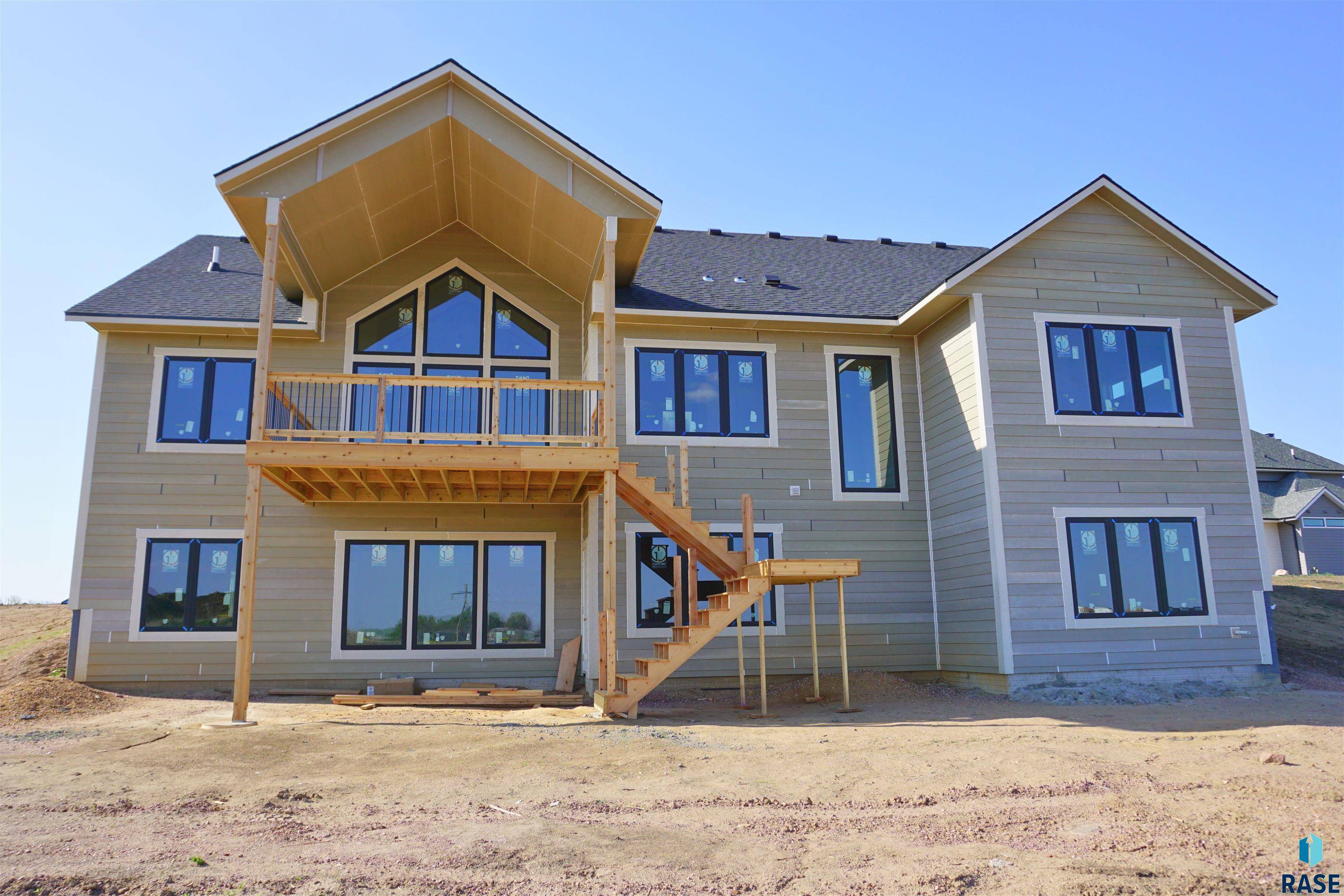 Sioux Falls, SD 57110,5601 E Morningside Cir