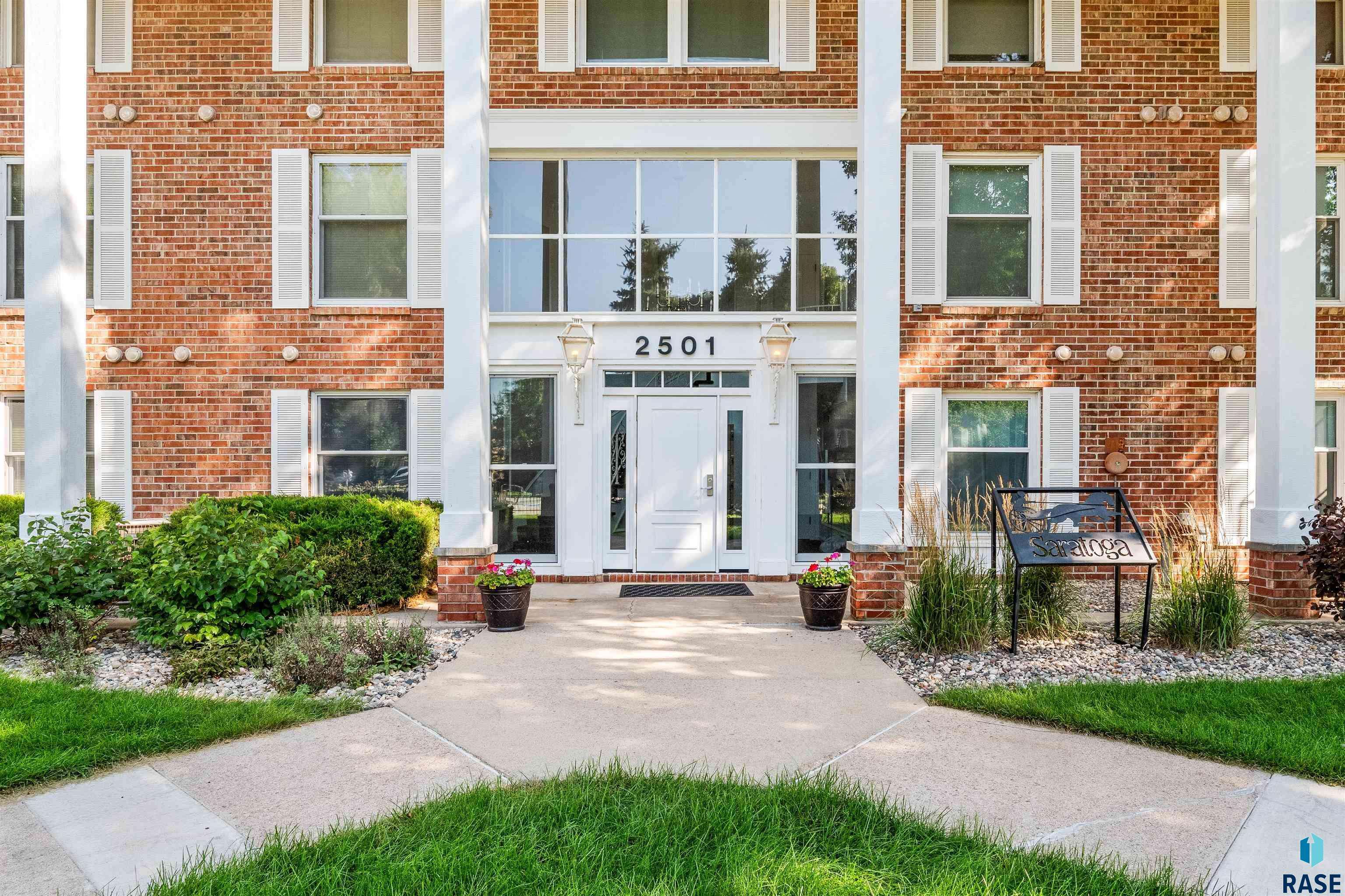 Sioux Falls, SD 57105,2501 S Kiwanis Ave #301