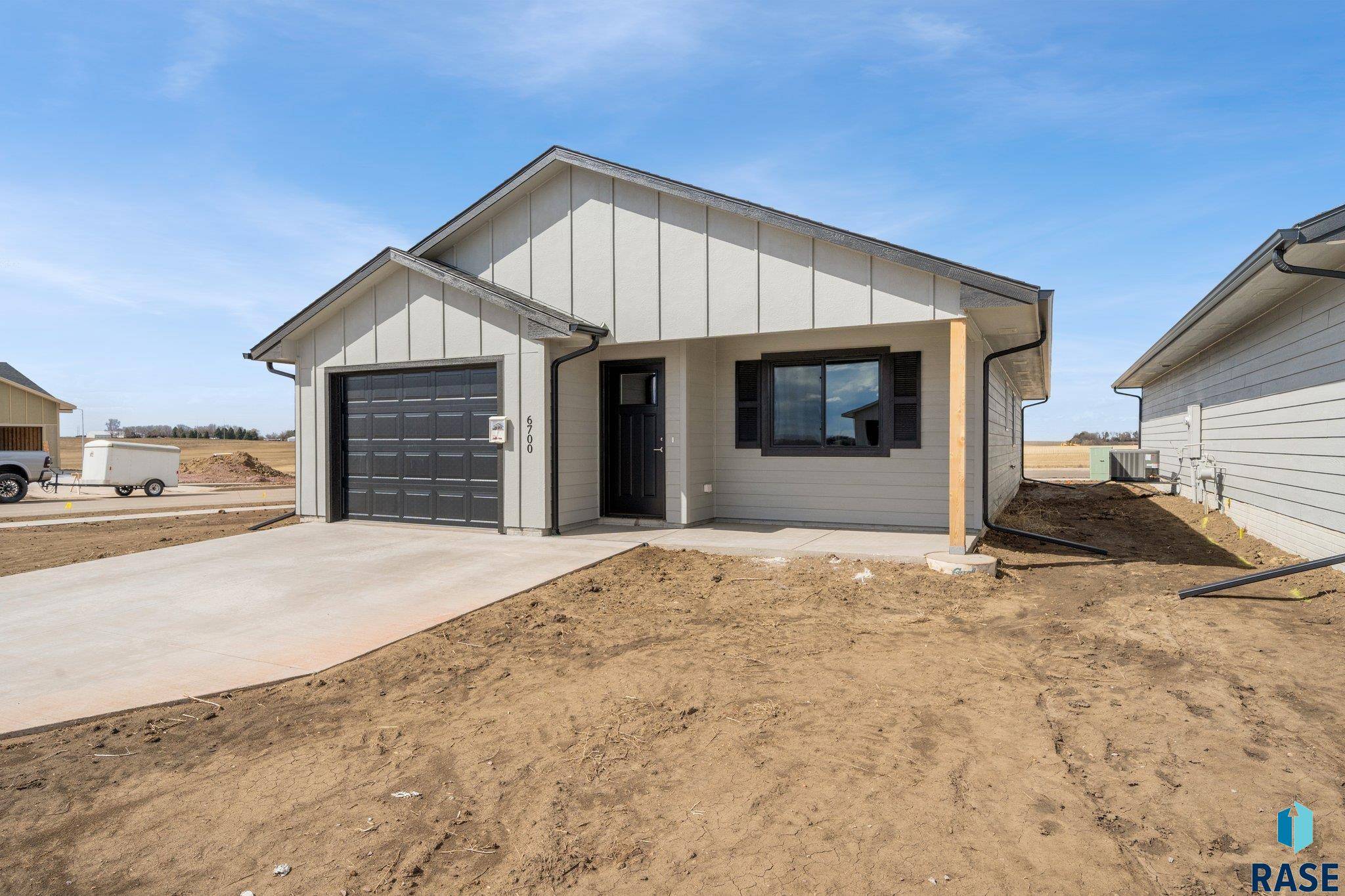 Sioux Falls, SD 57110,6721 E Thimbleweed St