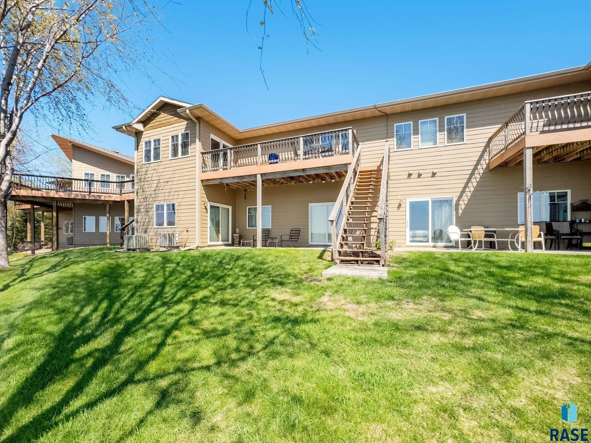 Madison, SD 57042,5007 Sunset Blvd