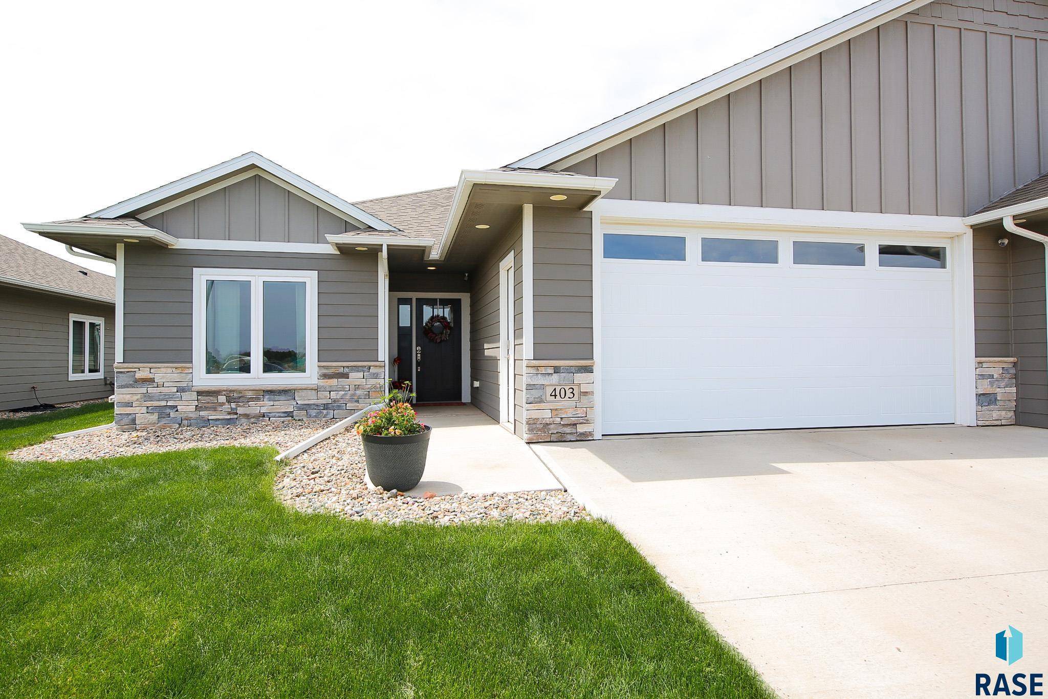 Tea, SD 57064,403 Granite Ave