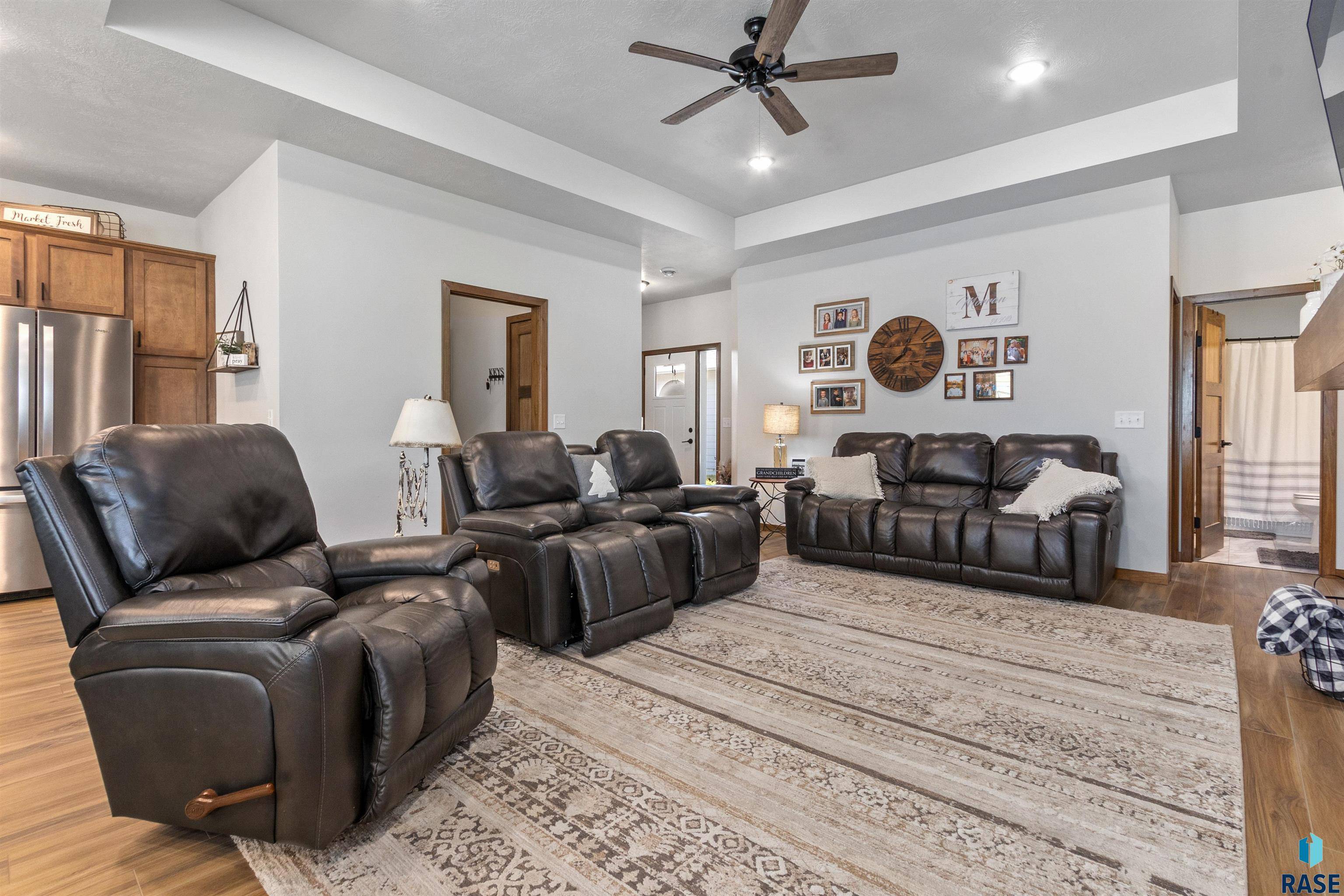 Sioux Falls, SD 57108,5307 S Dubuque Ave