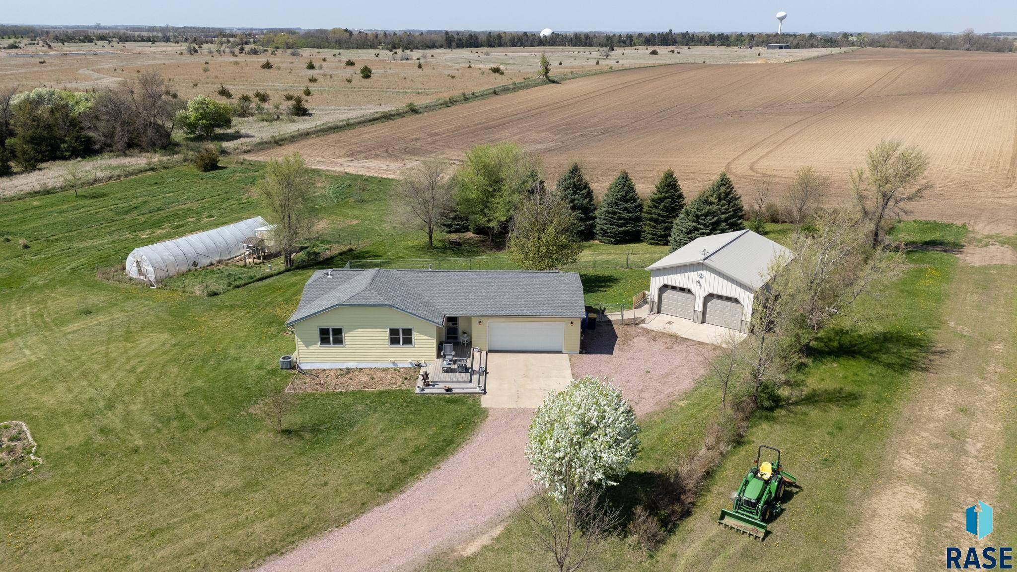 Garretson, SD 57030,25145 480th Ave