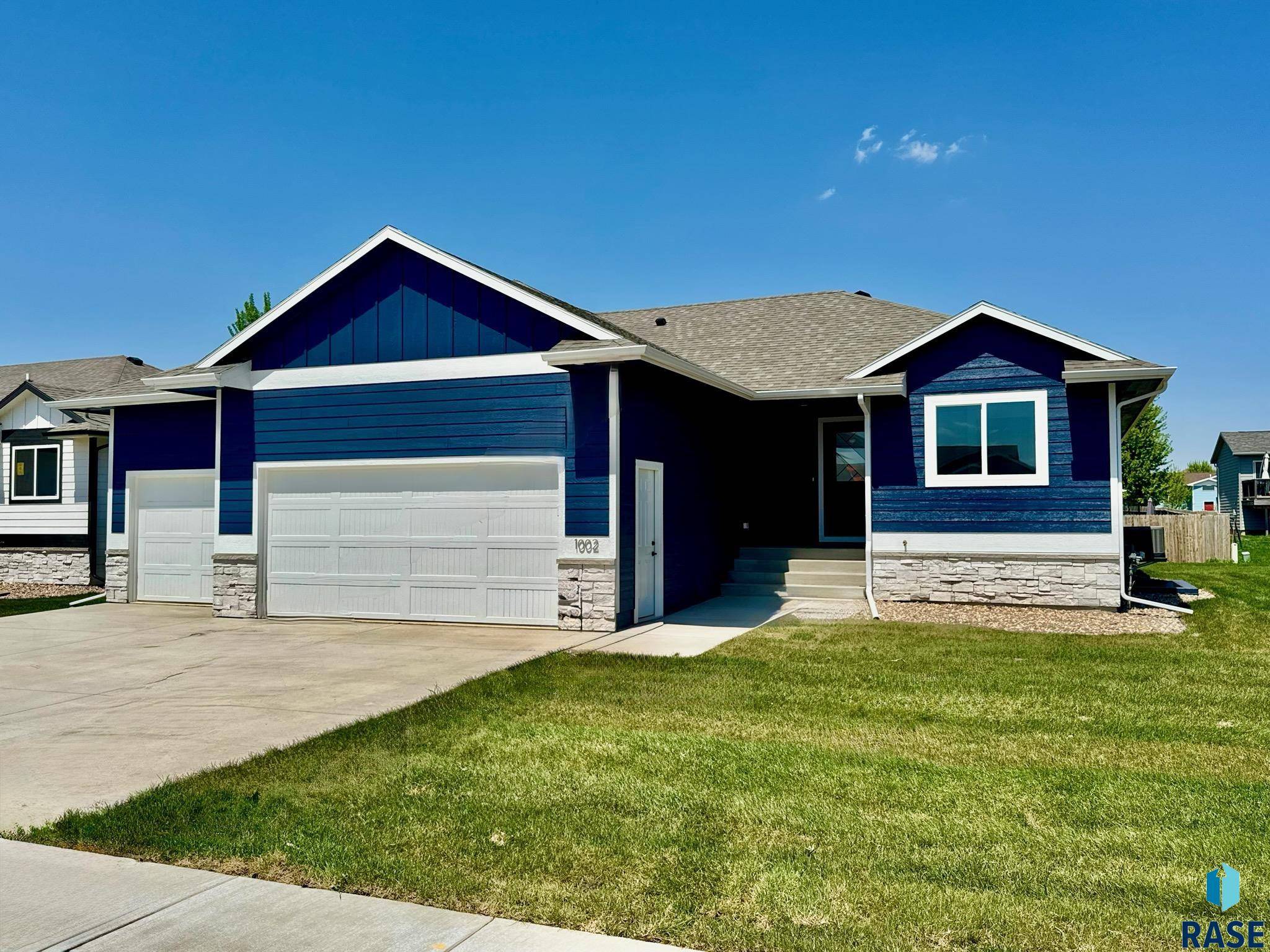 Harrisburg, SD 57032,1002 Birch St