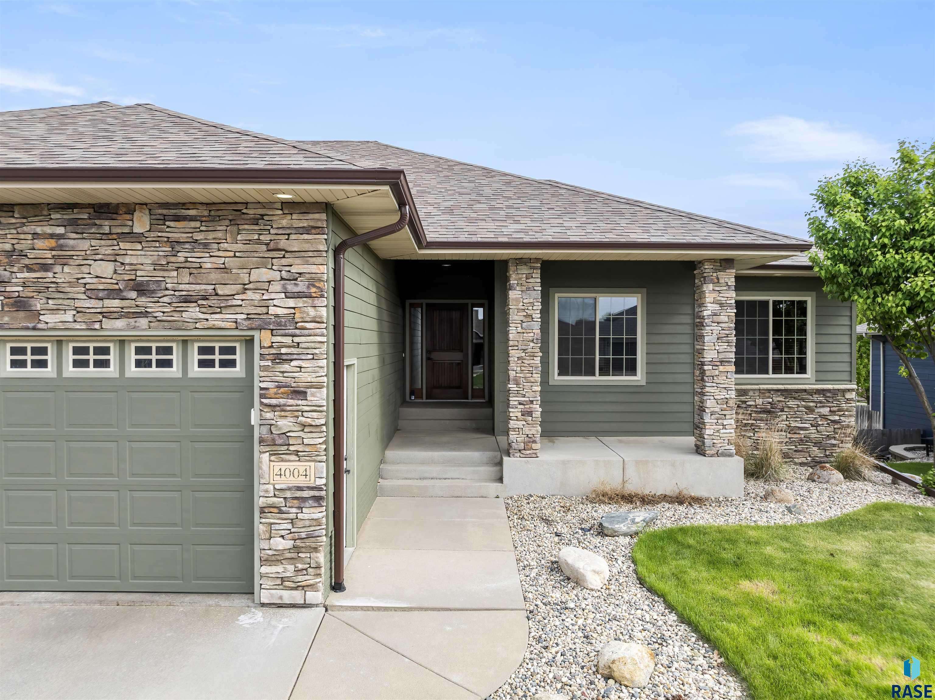 Sioux Falls, SD 57108,4004 W 90th St