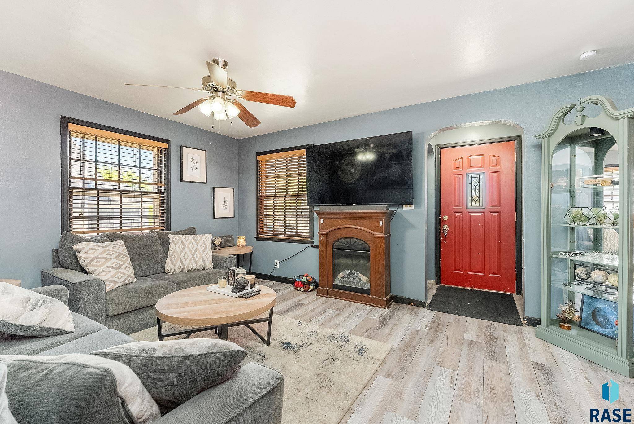 Sioux Falls, SD 57104,1705 W 10th St