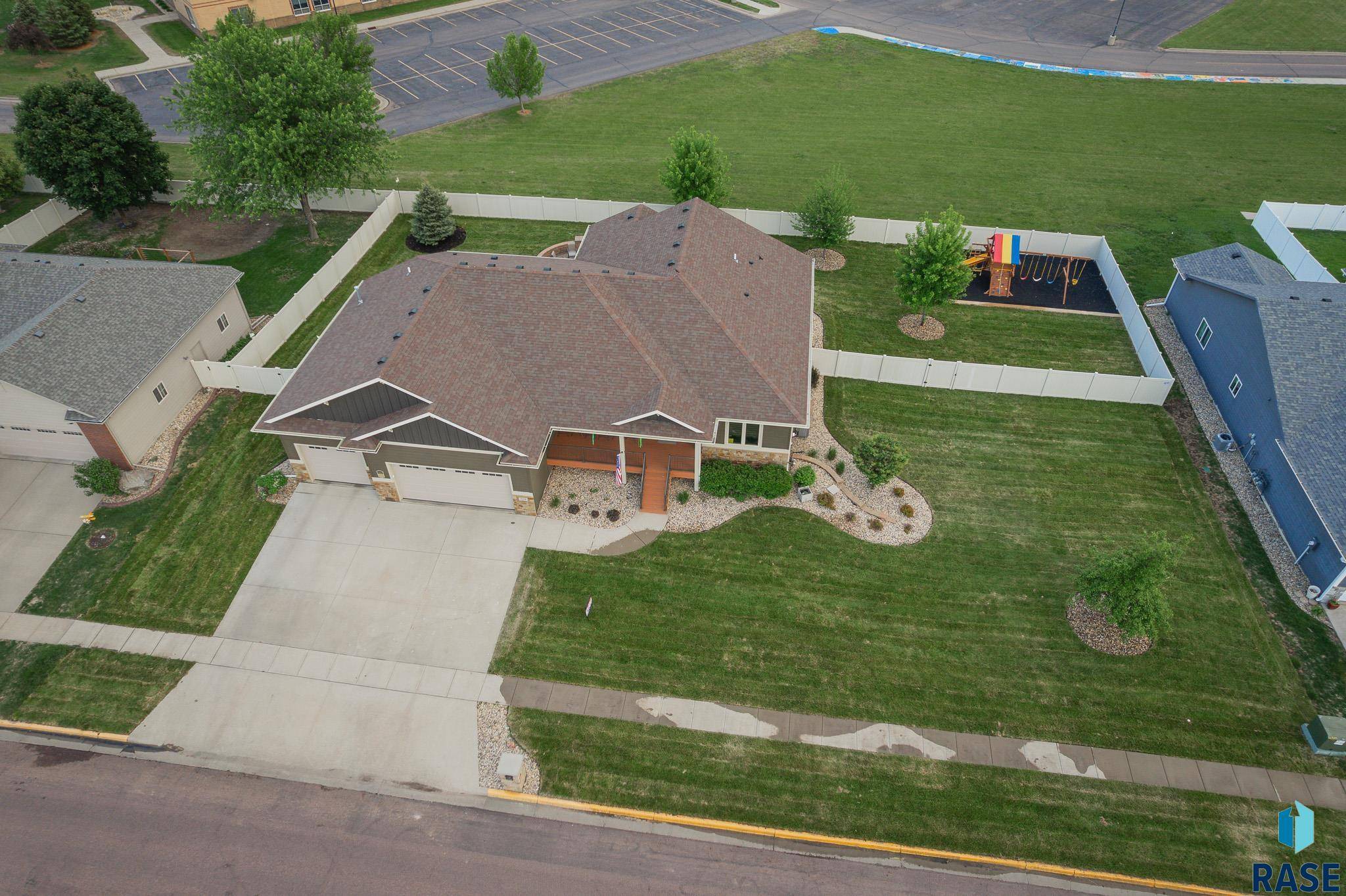 Harrisburg, SD 57032,303 W Maple St