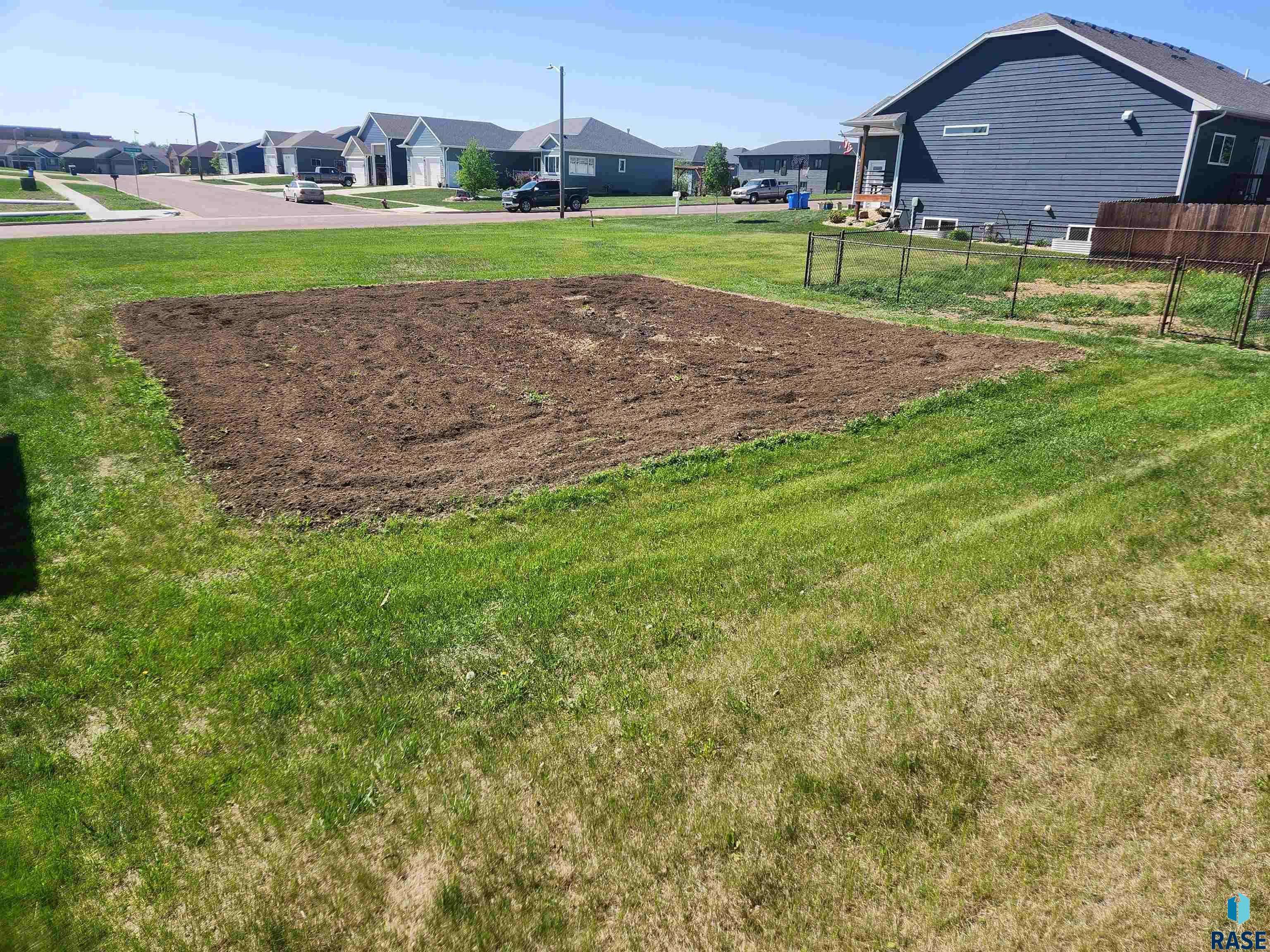 Dell Rapids, SD 57022,1308 Bitterroot Rd