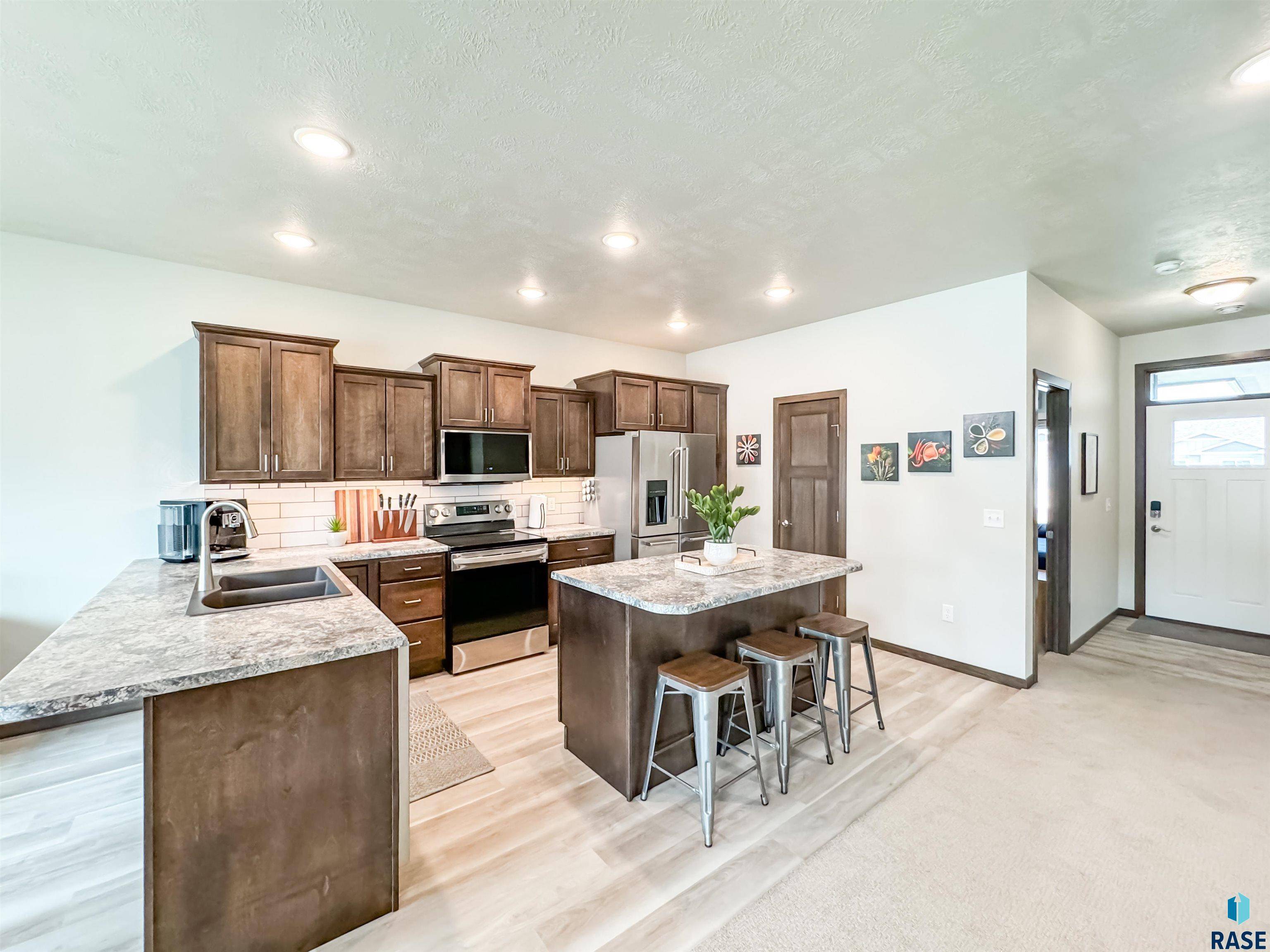Sioux Falls, SD 57108,5409 S Mumford Ave