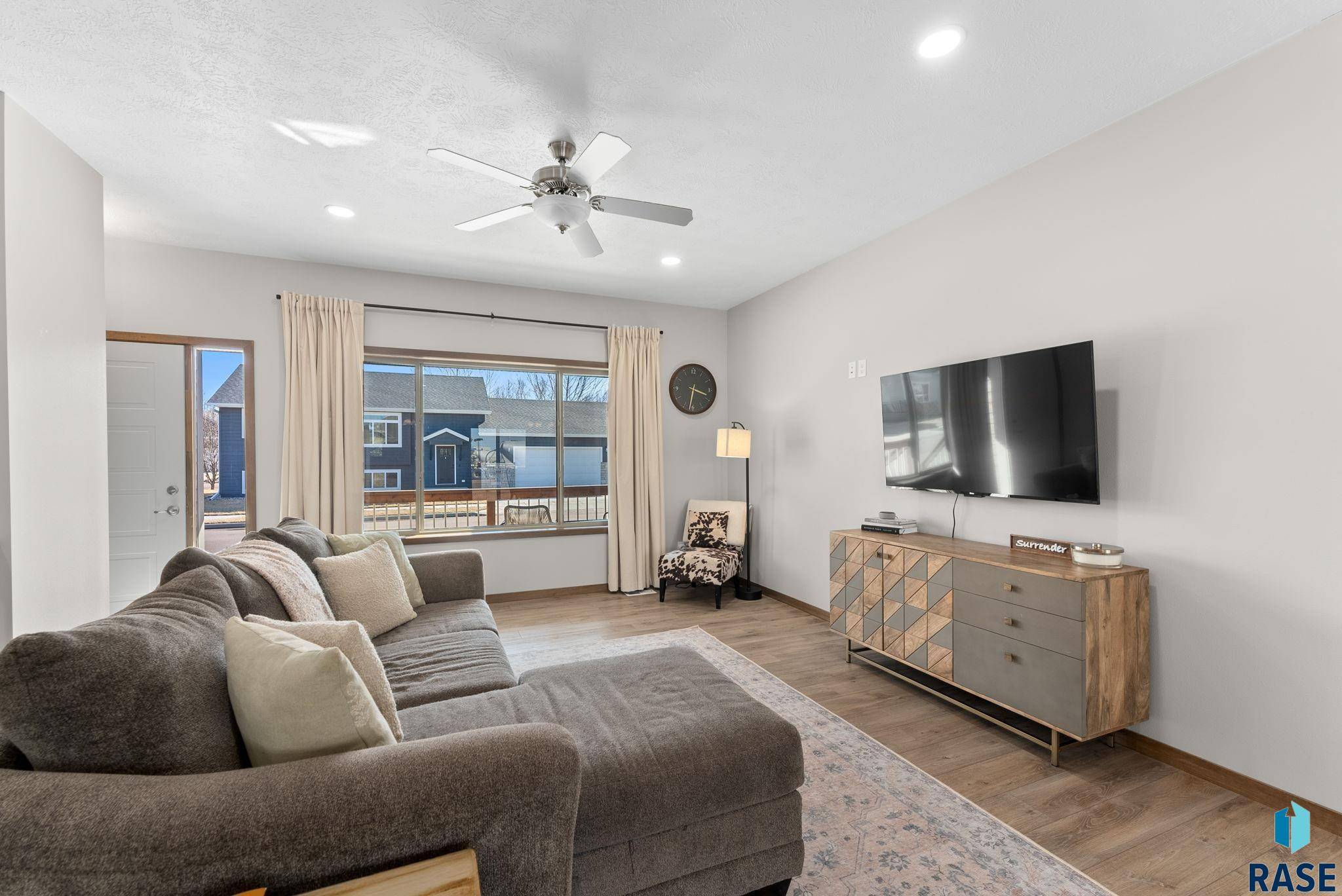 Brandon, SD 57005,500 E Cairos Pl
