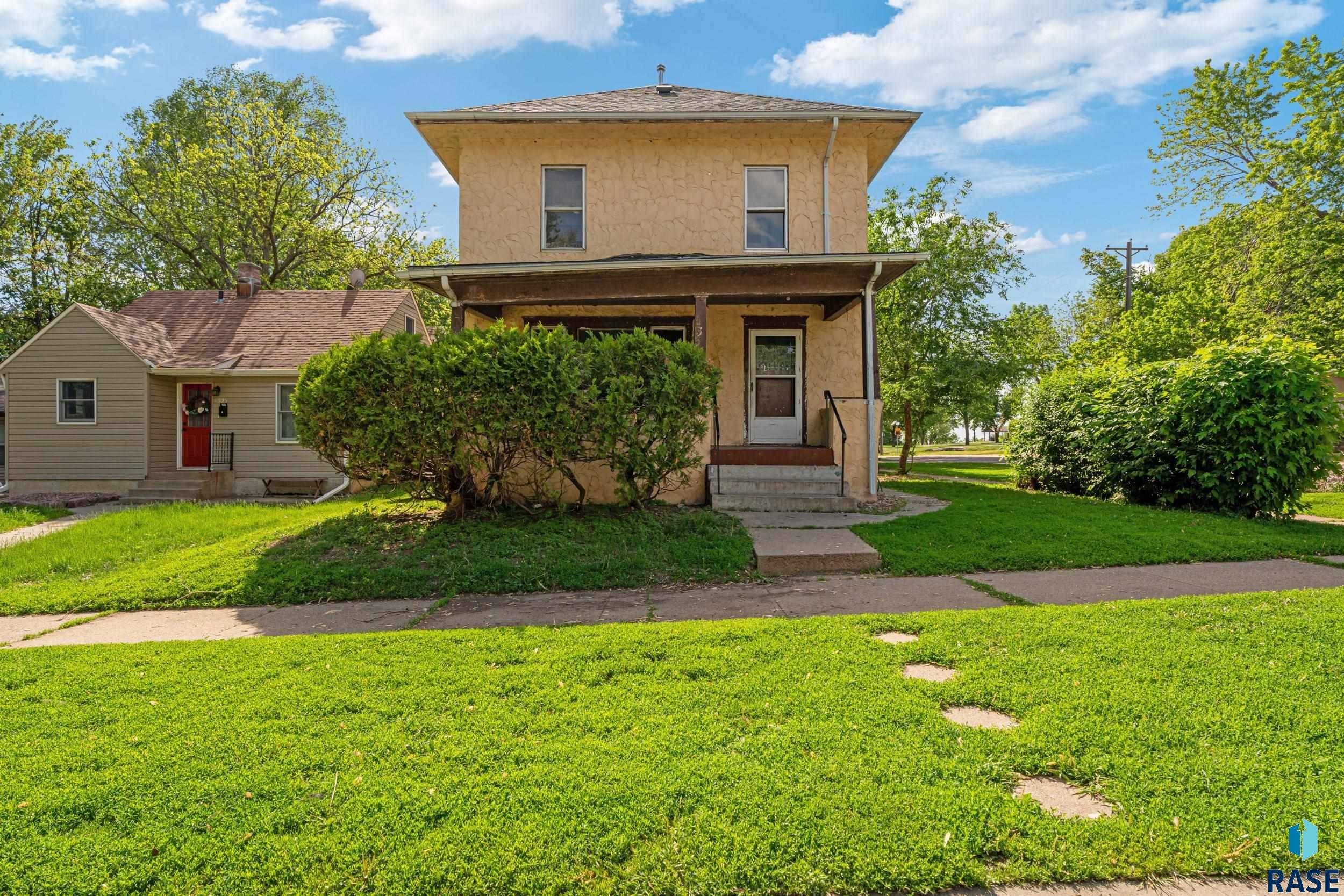 Sioux Falls, SD 57104,535 N Menlo Ave