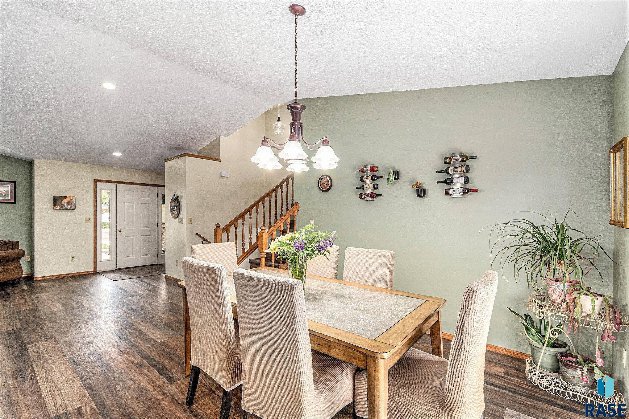 Madison, SD 57042,417 Cedar Ct