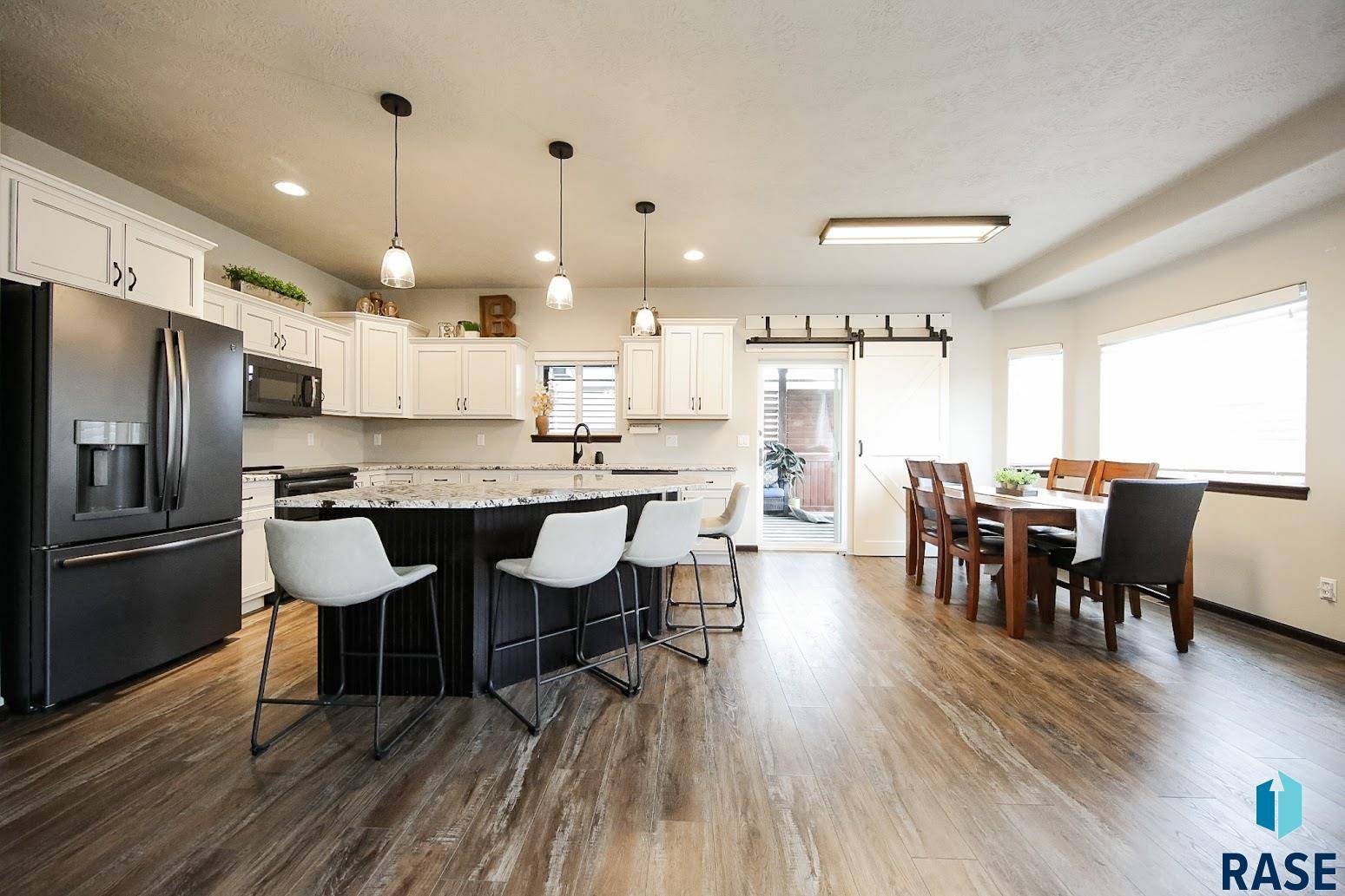 Sioux Falls, SD 57106,8009 W Lancaster St