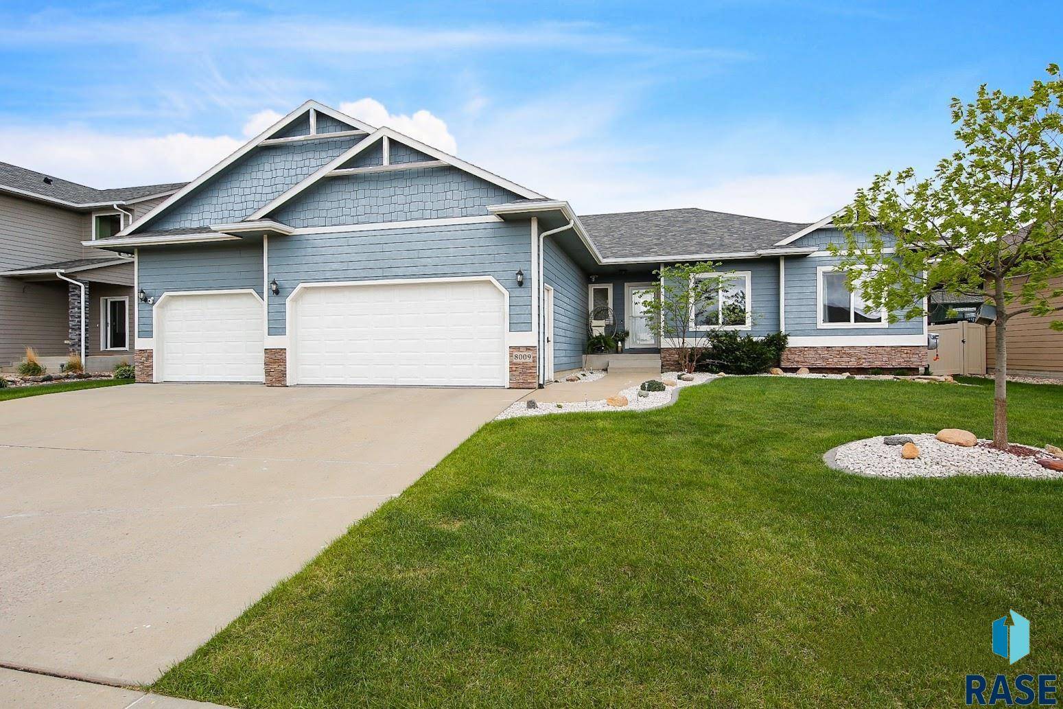 Sioux Falls, SD 57106,8009 W Lancaster St