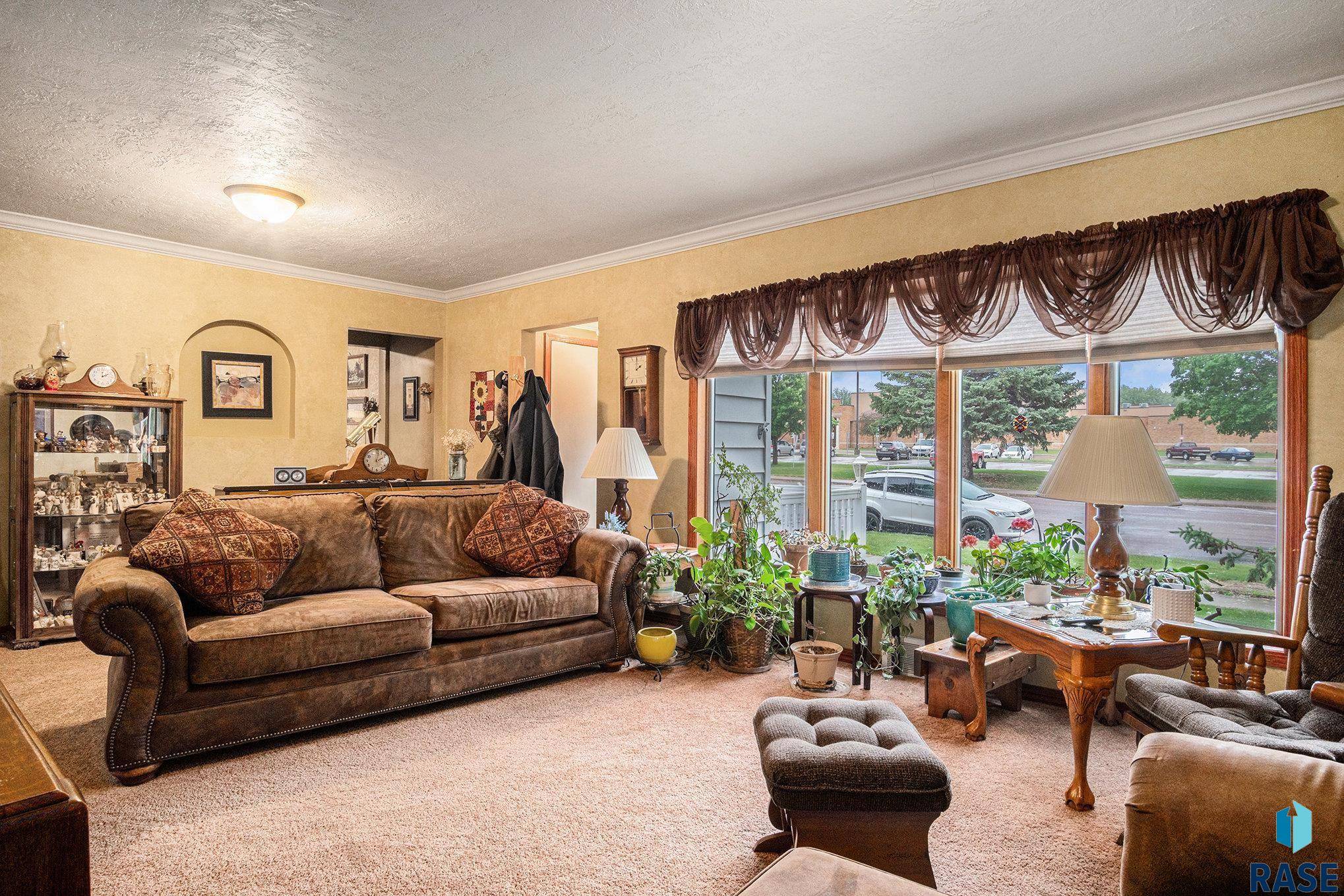 Canton, SD 57013,705 N Main St