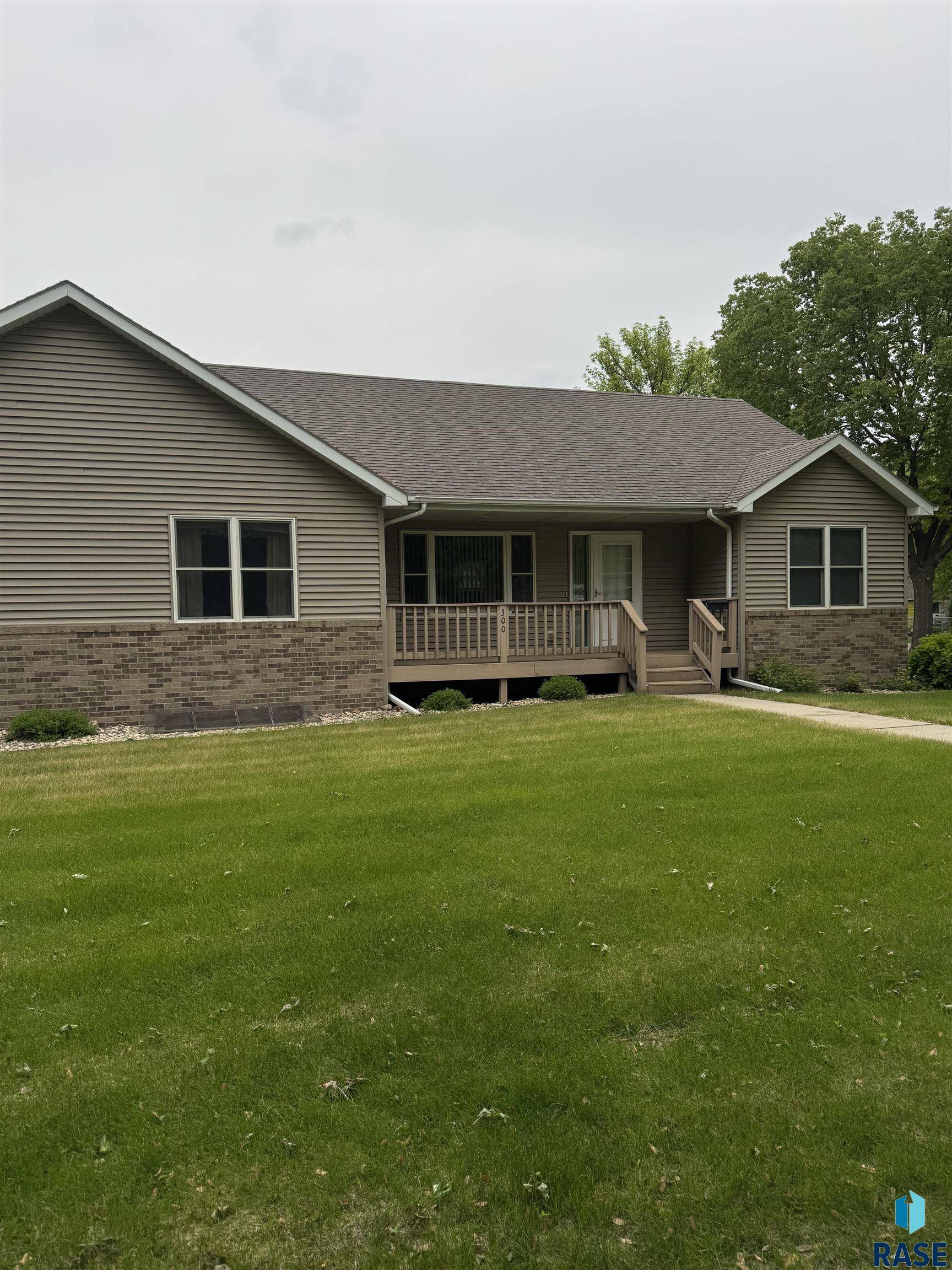 Flandreau, SD 57028,300 W Pipestone Ave
