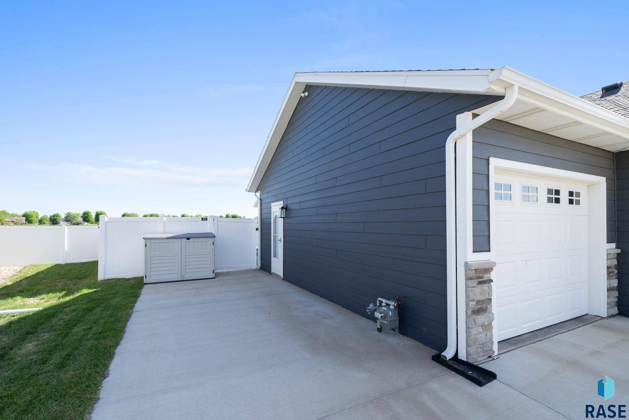 Harrisburg, SD 57032,622 Creekside Trl