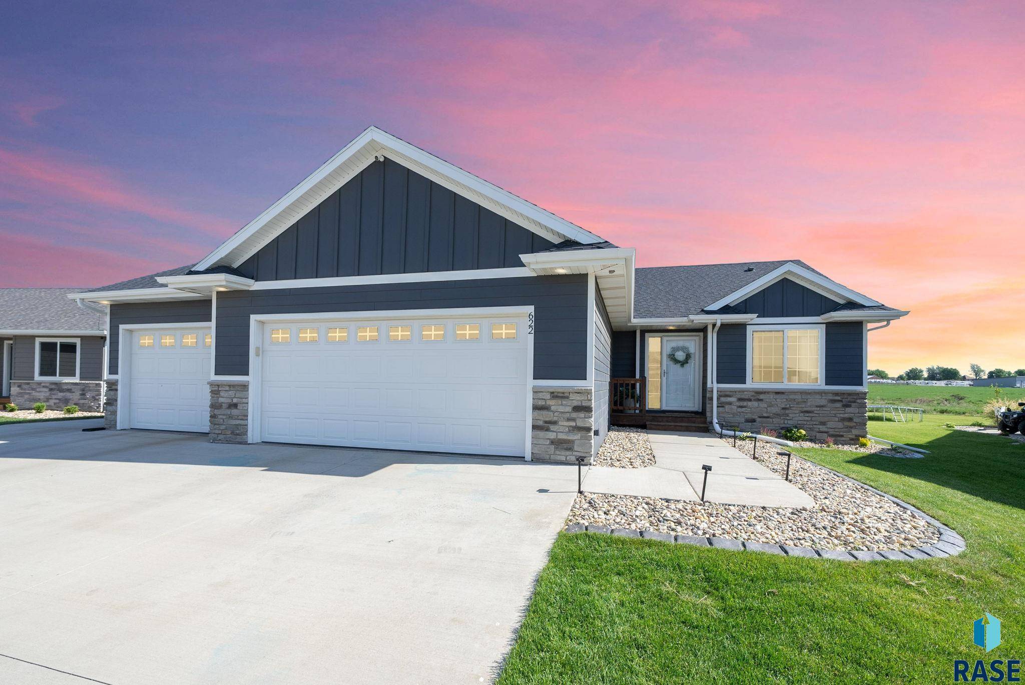 Harrisburg, SD 57032,622 Creekside Trl