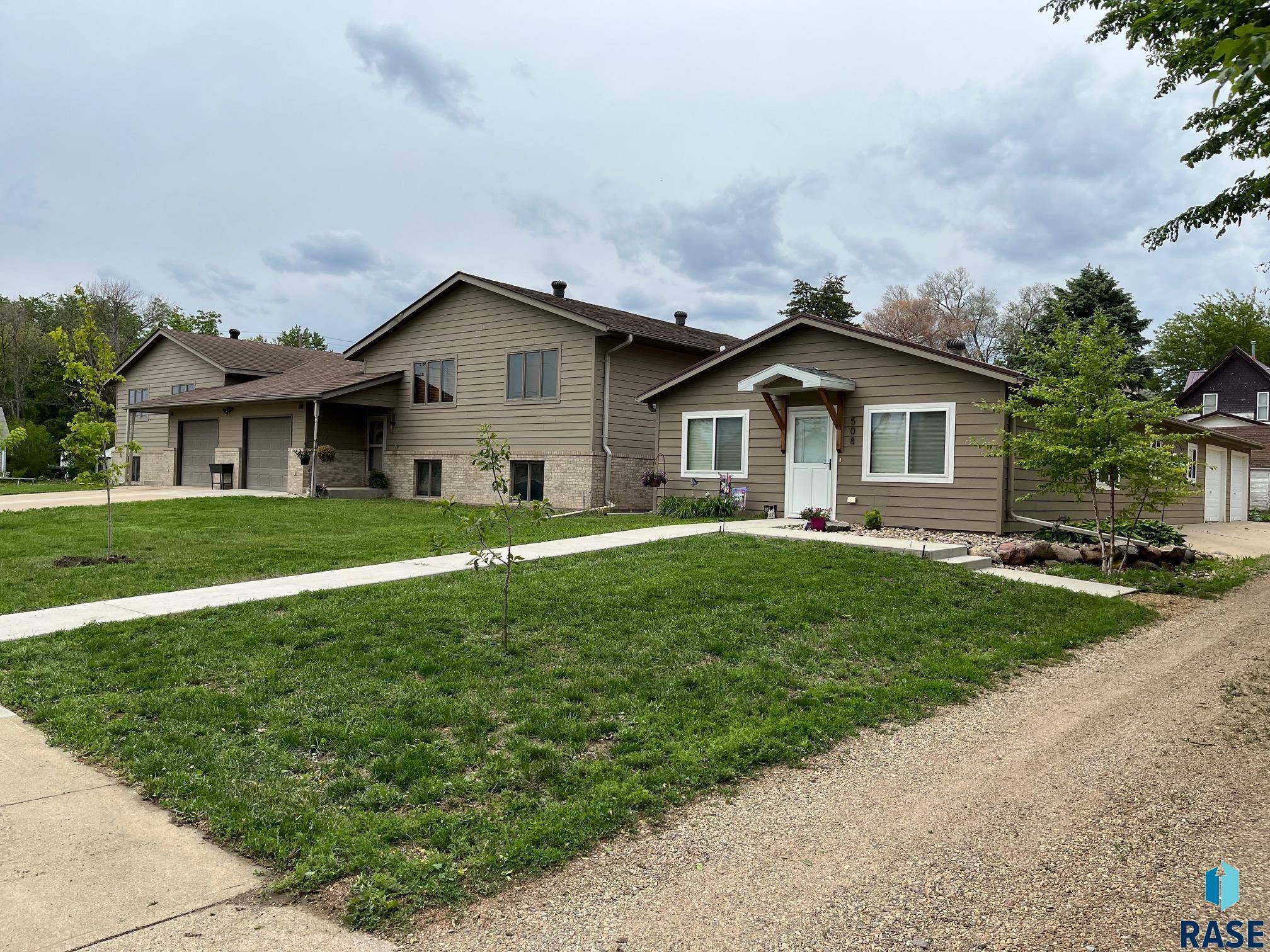 Canton, SD 57013,502 E 4th St