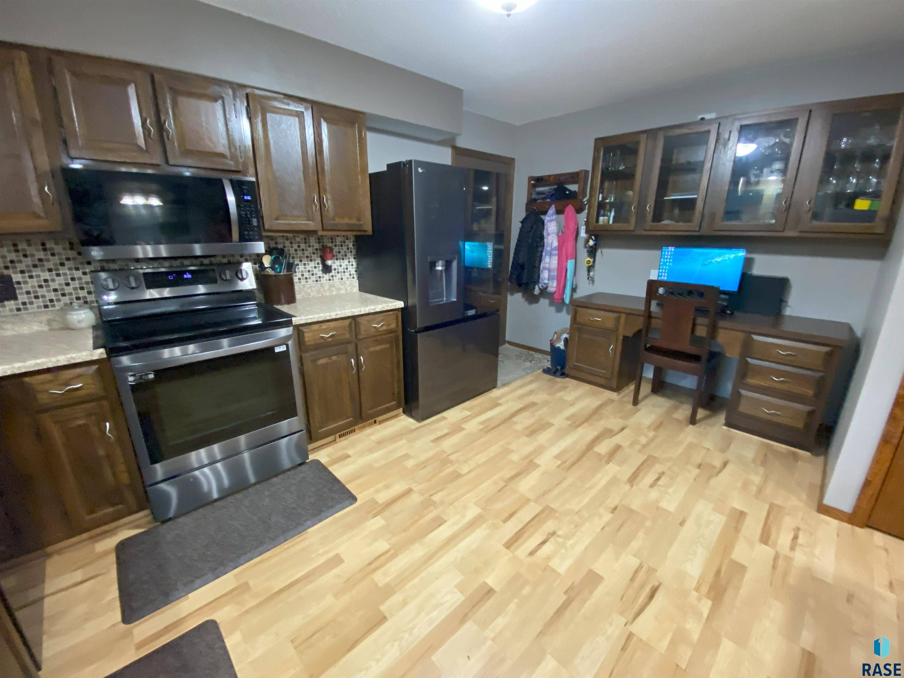 Sioux Falls, SD 57103,4604 S Woodwind Ln