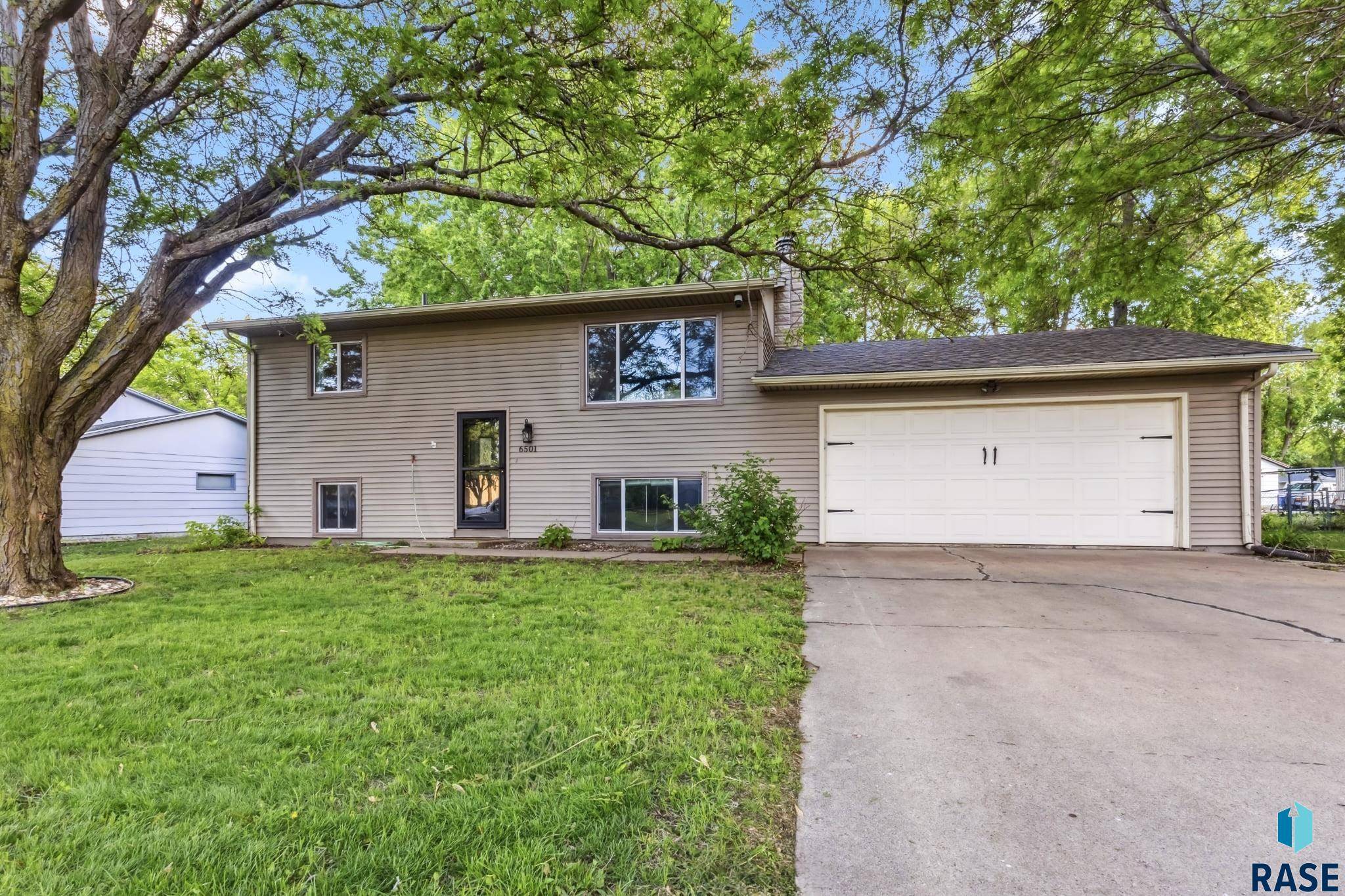 Sioux Falls, SD 57106,6501 W 46th St