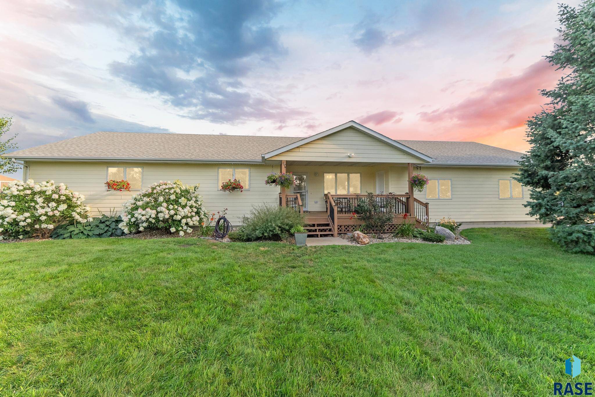 Hartford, SD 57033,46493 258th St