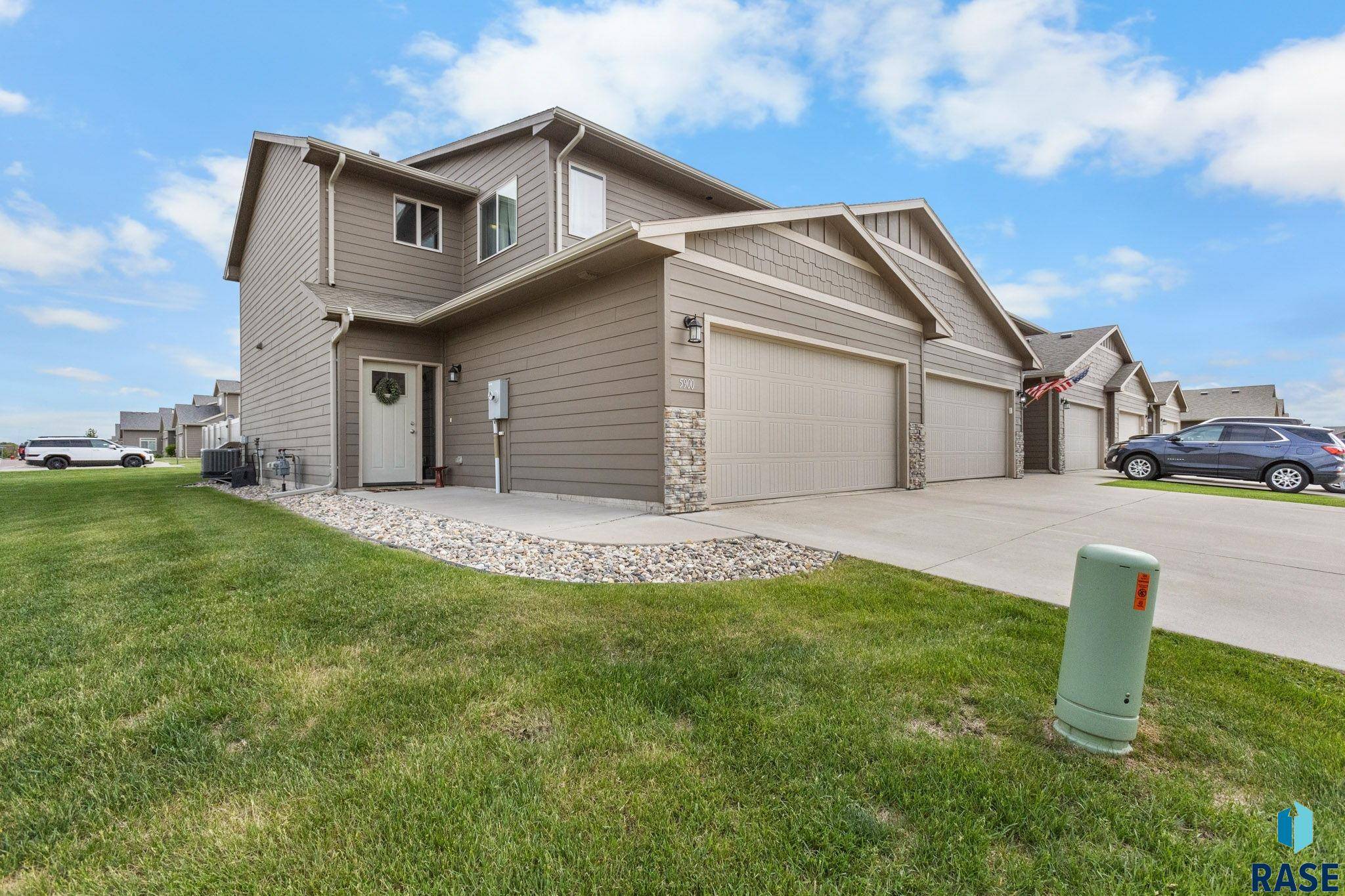 Sioux Falls, SD 57108,5900 S Bounty Pl