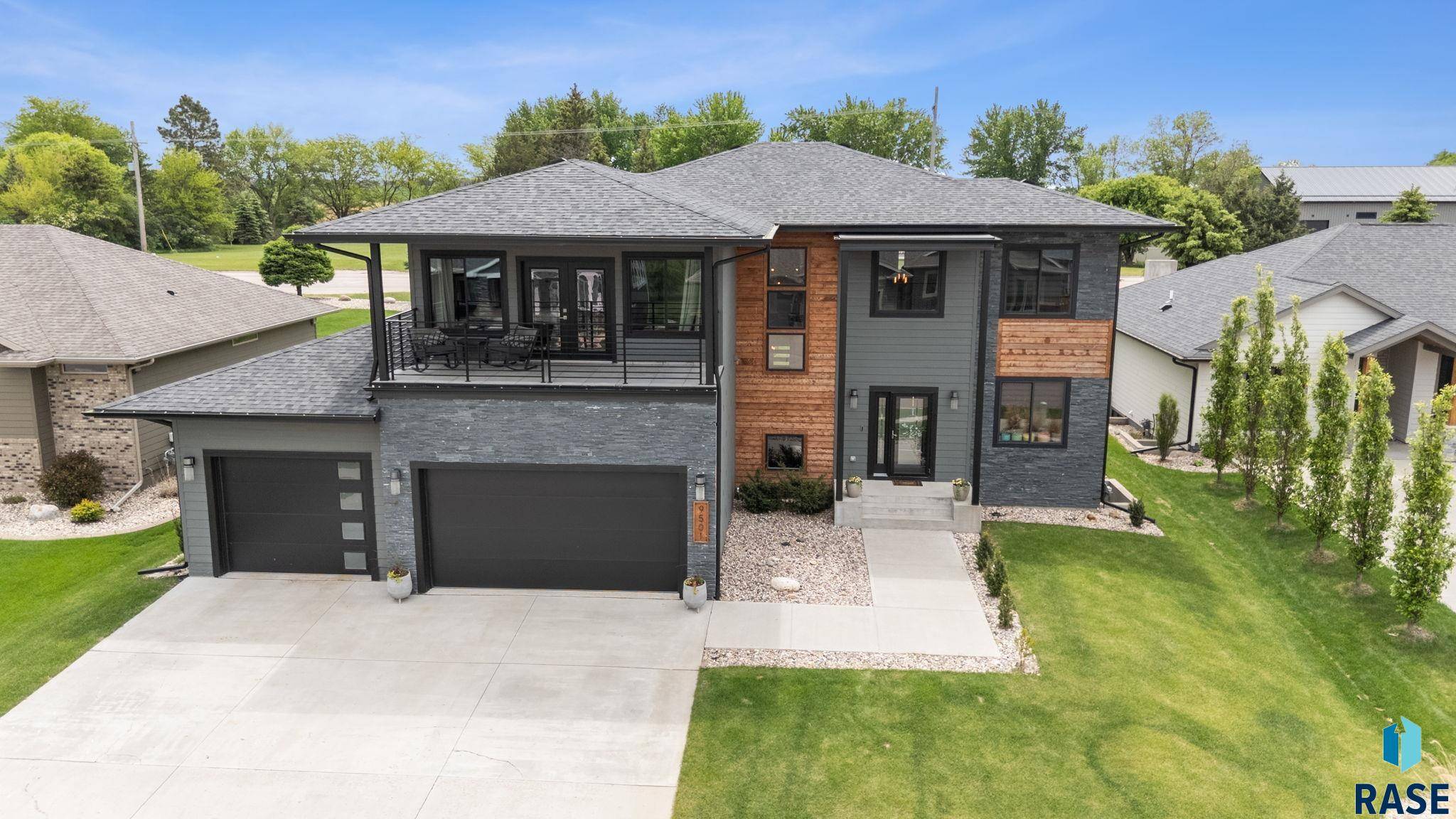 Sioux Falls, SD 57107,9501 W Kingfisher Dr